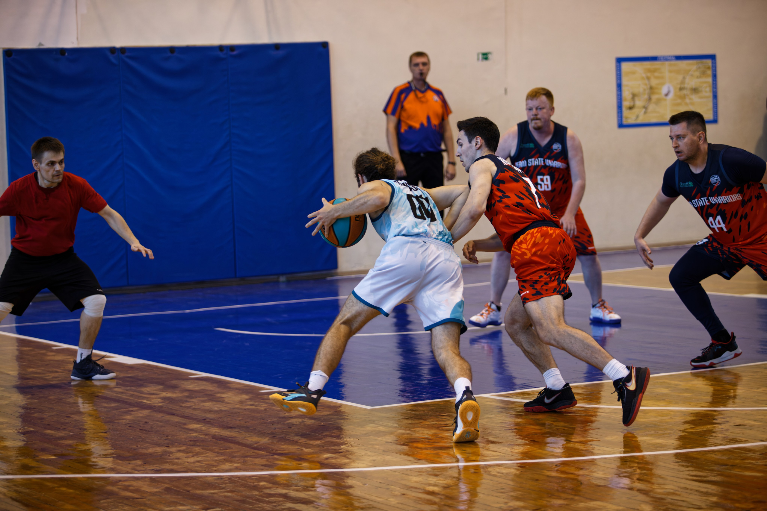 Летняя баскетбольная лига 16.07.2025. Репортажный и спортивный фотограф в г. Пермь Зильберг Павел