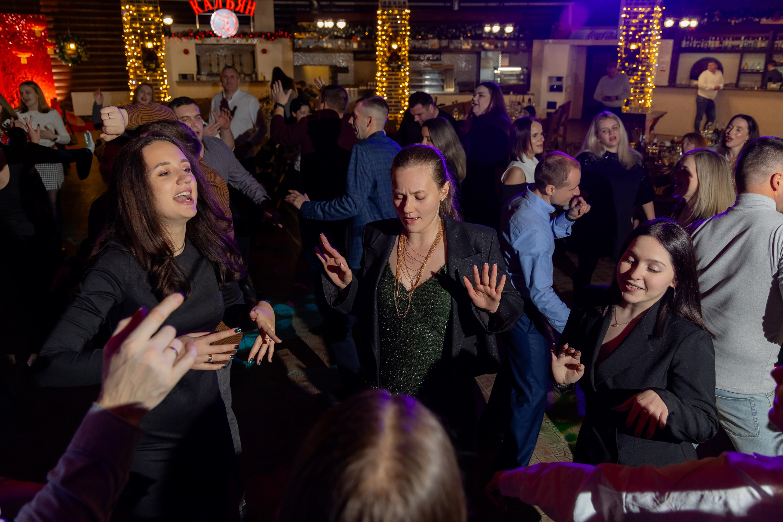 Корпоративная новогодняя съемка для логистической компании ИТА. Свадебный фотограф в Минске/Беларуси Сергей Спиридонов