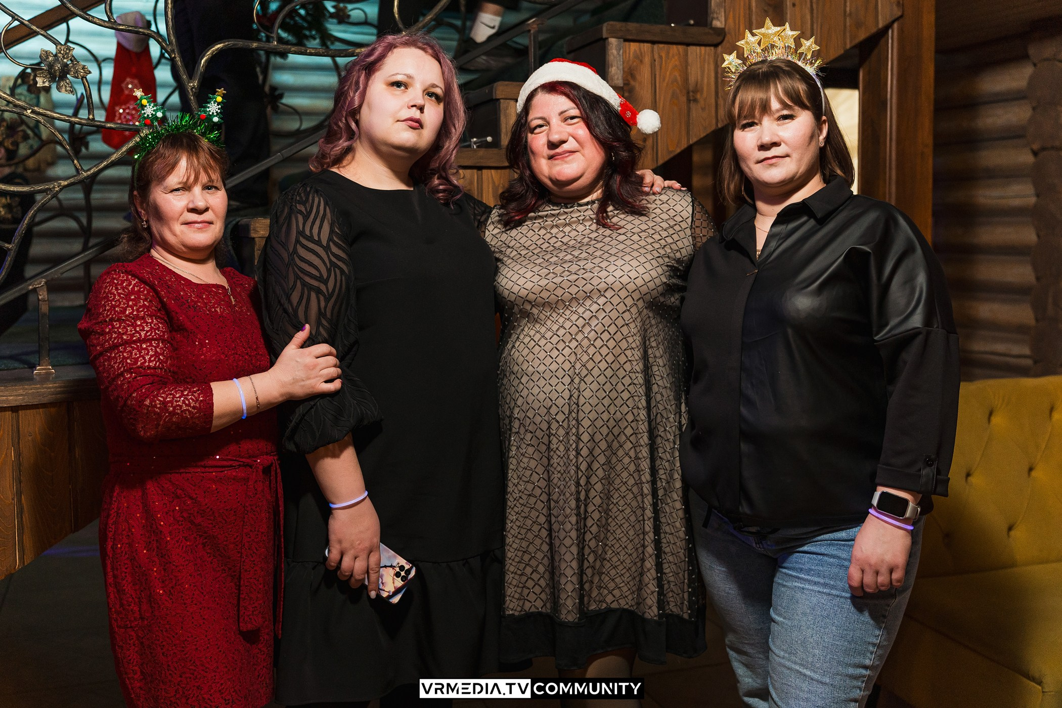 Новогодний вечер у «Петровича»