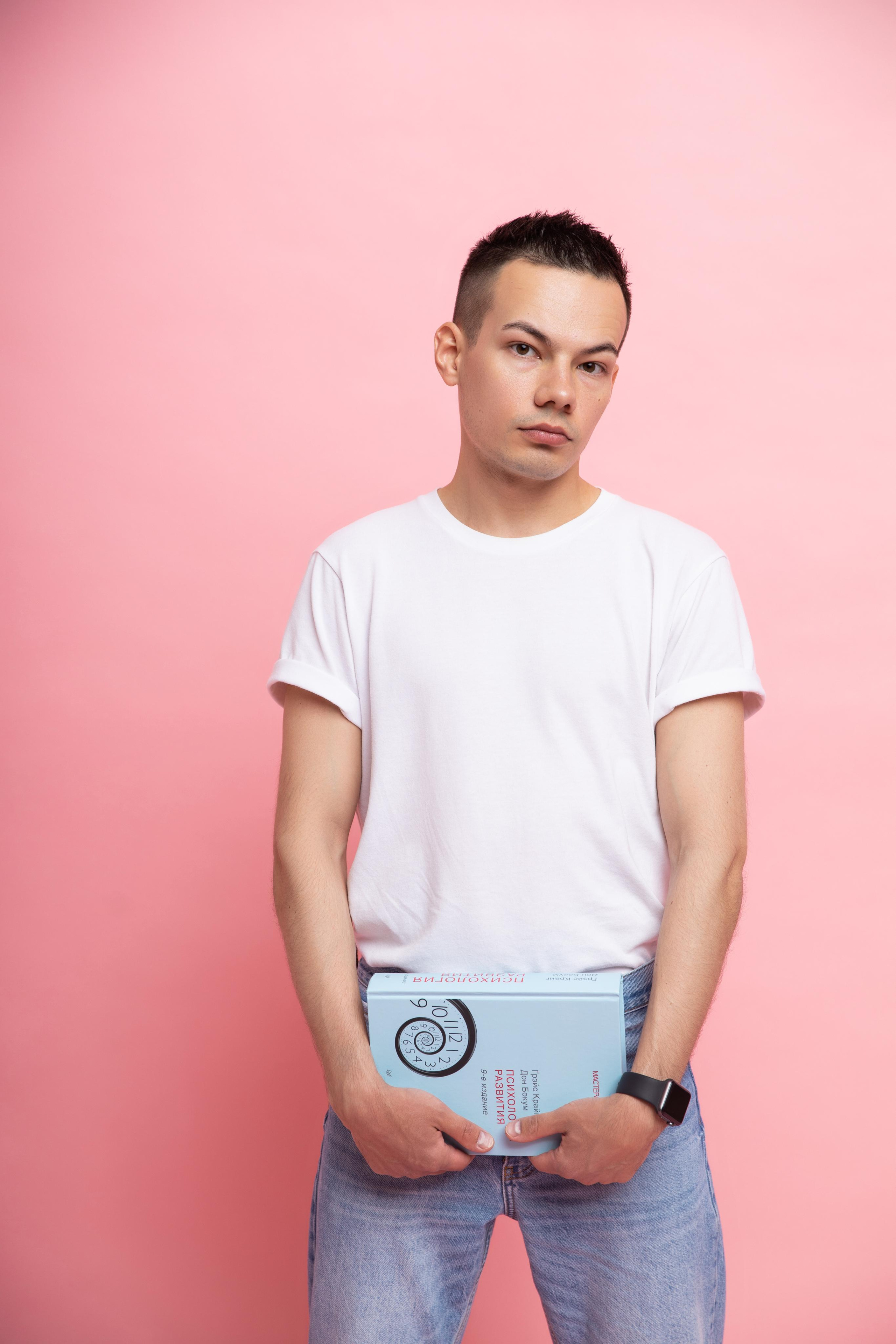 Школа осознанного образования «Многоточие». Фотограф из Екатеринбурга Тёма Дубовцев