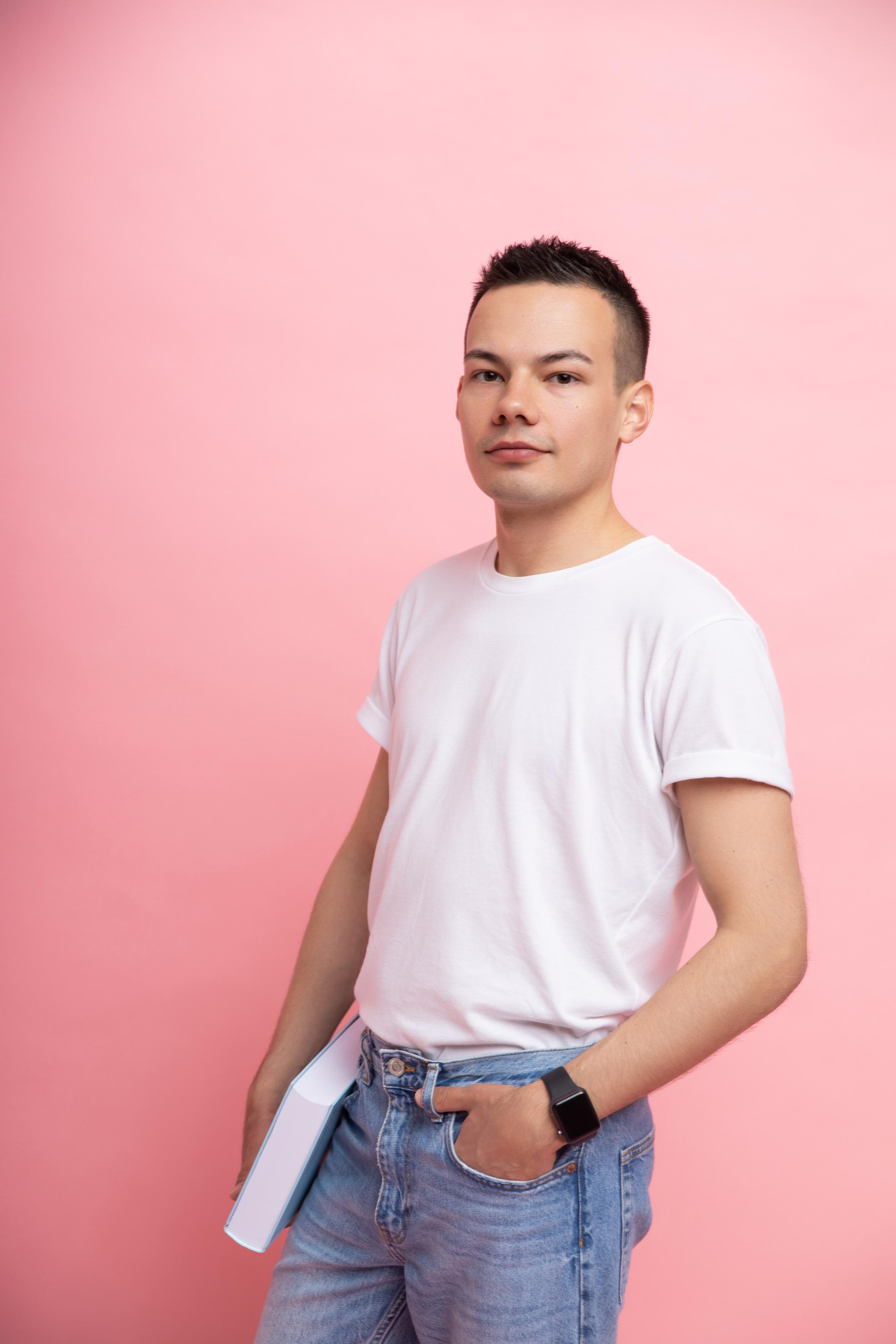 Школа осознанного образования «Многоточие». Фотограф из Екатеринбурга Тёма Дубовцев