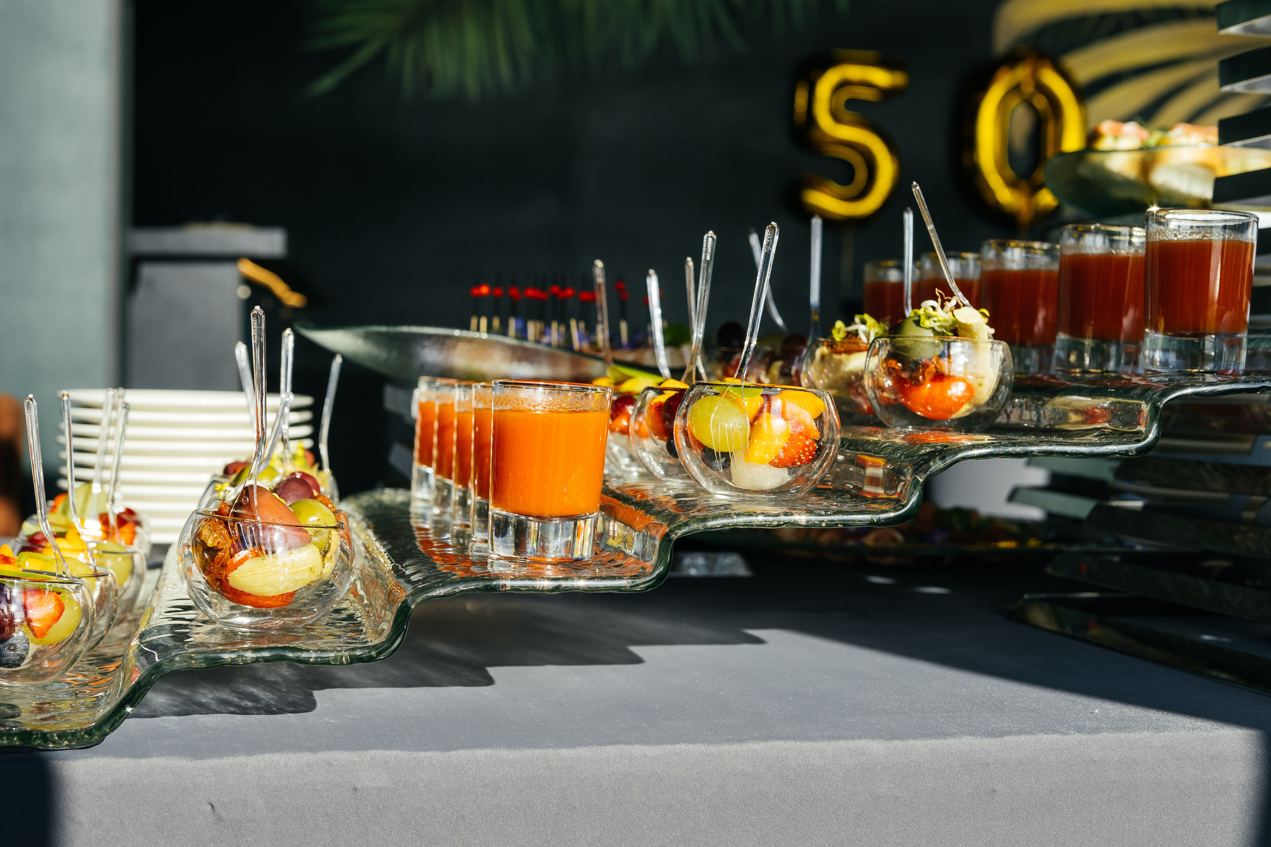 Снимал репортаж для «Газпром нефть», Газстройпром, Росатом, ОЗОН, Мегафон, ВТБ, Т-Банк, Unilever, Материа Медика Холдинг. Фотограф Serg-Epic — Сергей Клепиков