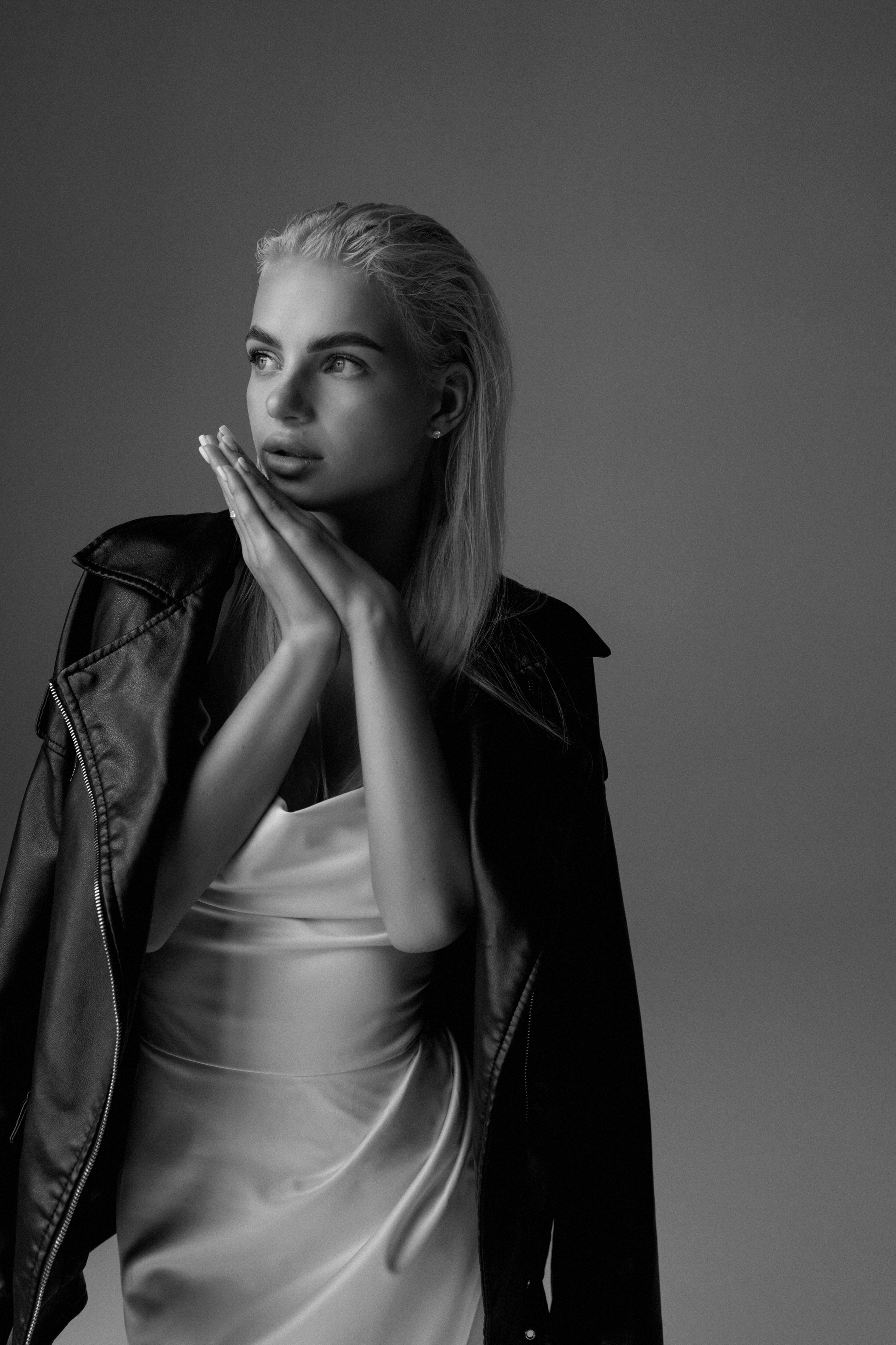 Ксюша 24.07.2023. Семейный фотограф и фотограф беременности во Владивостоке