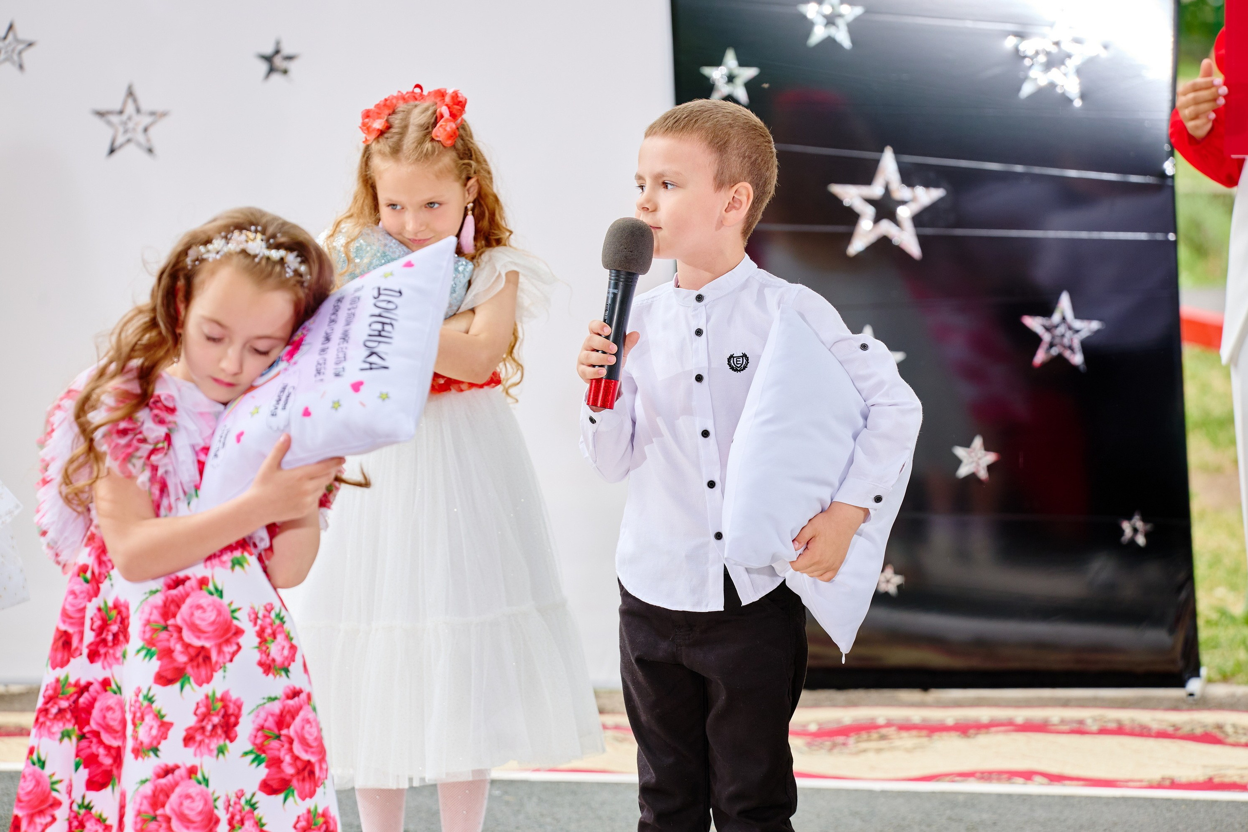 Выпускной 45 сад. Фотограф Выпускные альбомы Таганрог Сергей Коробченко