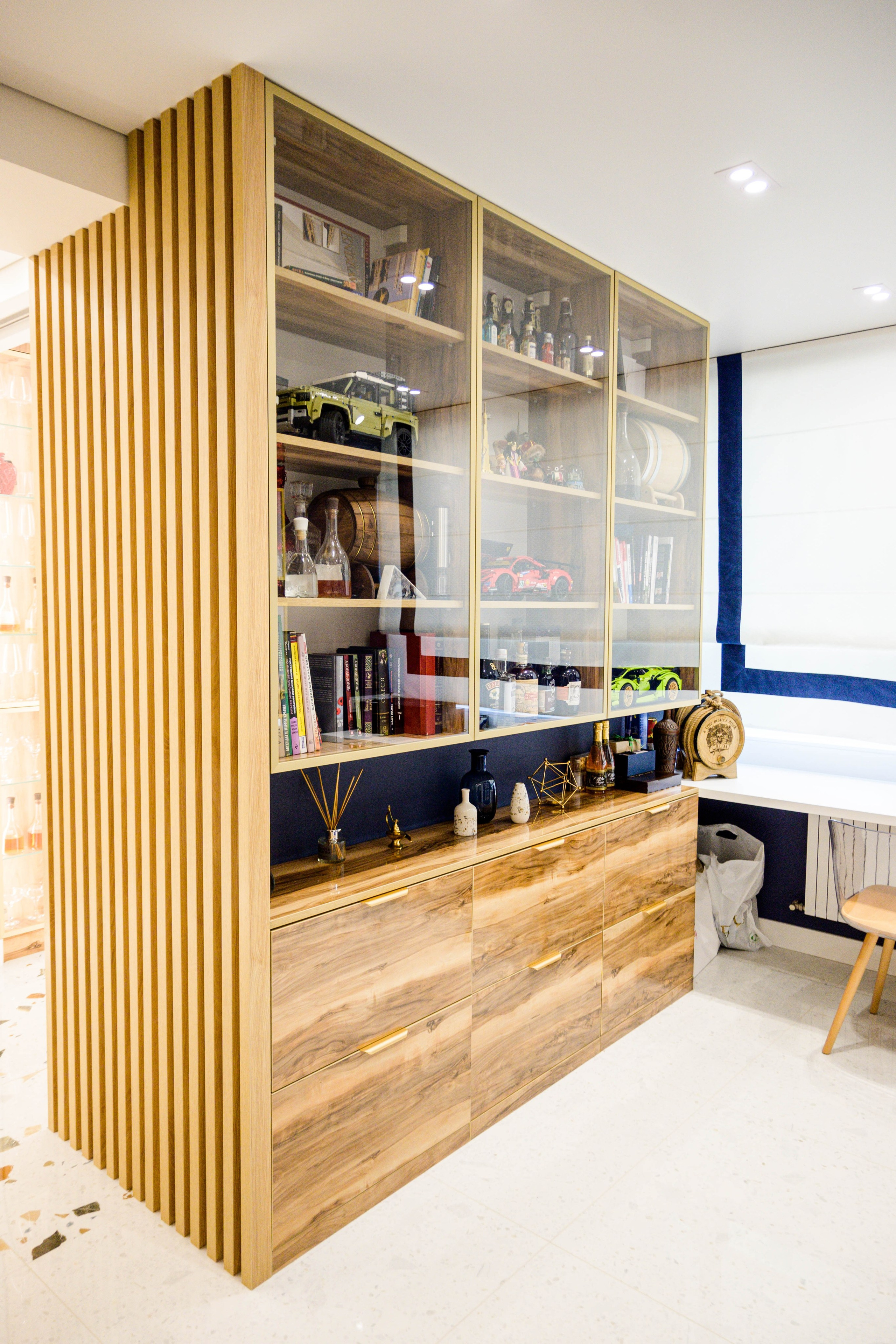 The apartment is in a modern style. Fotograf Dmitrii Donets