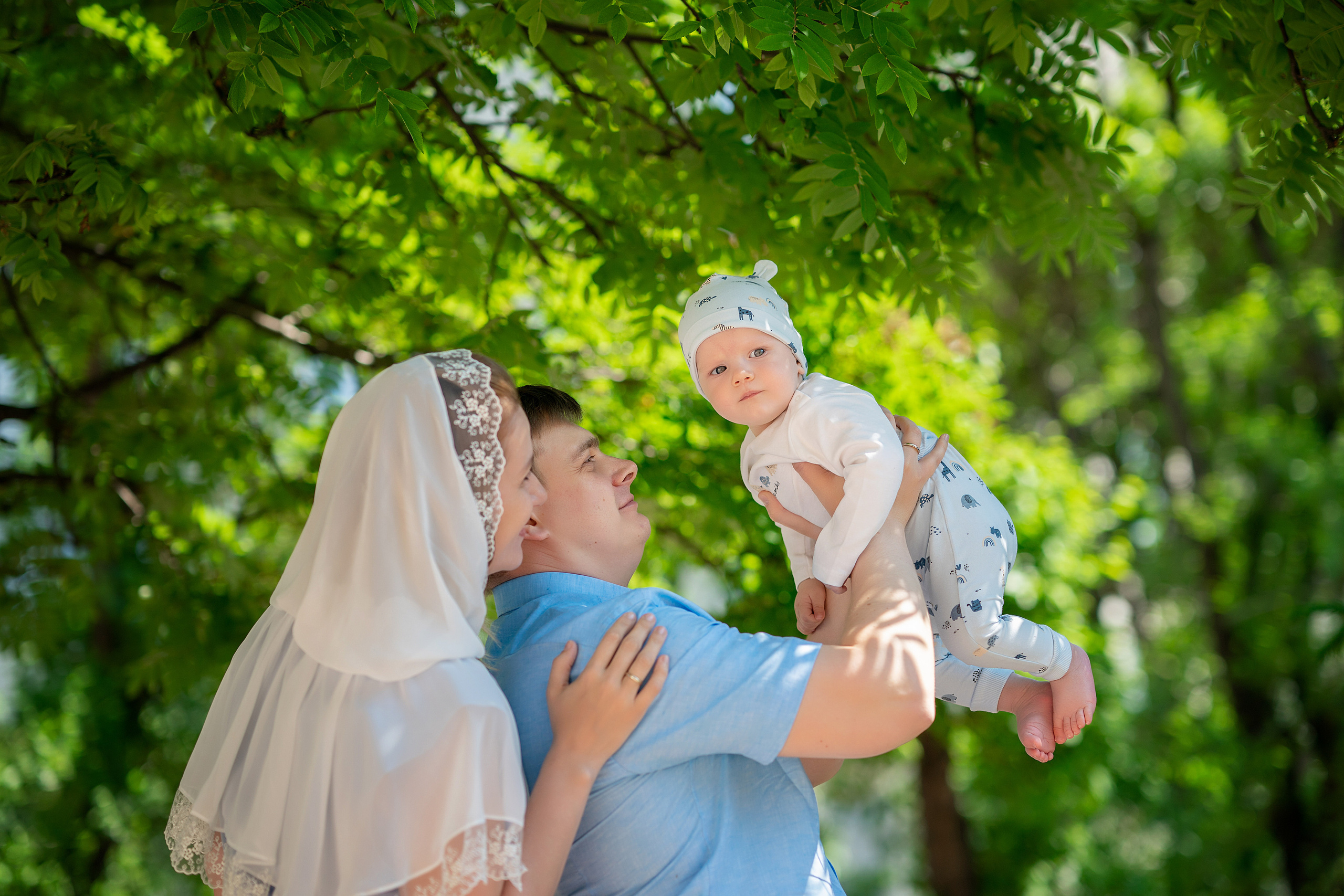 Крещение малыша. Фотограф на Крещение и Венчание в Красноярске Рамазанова Юлия