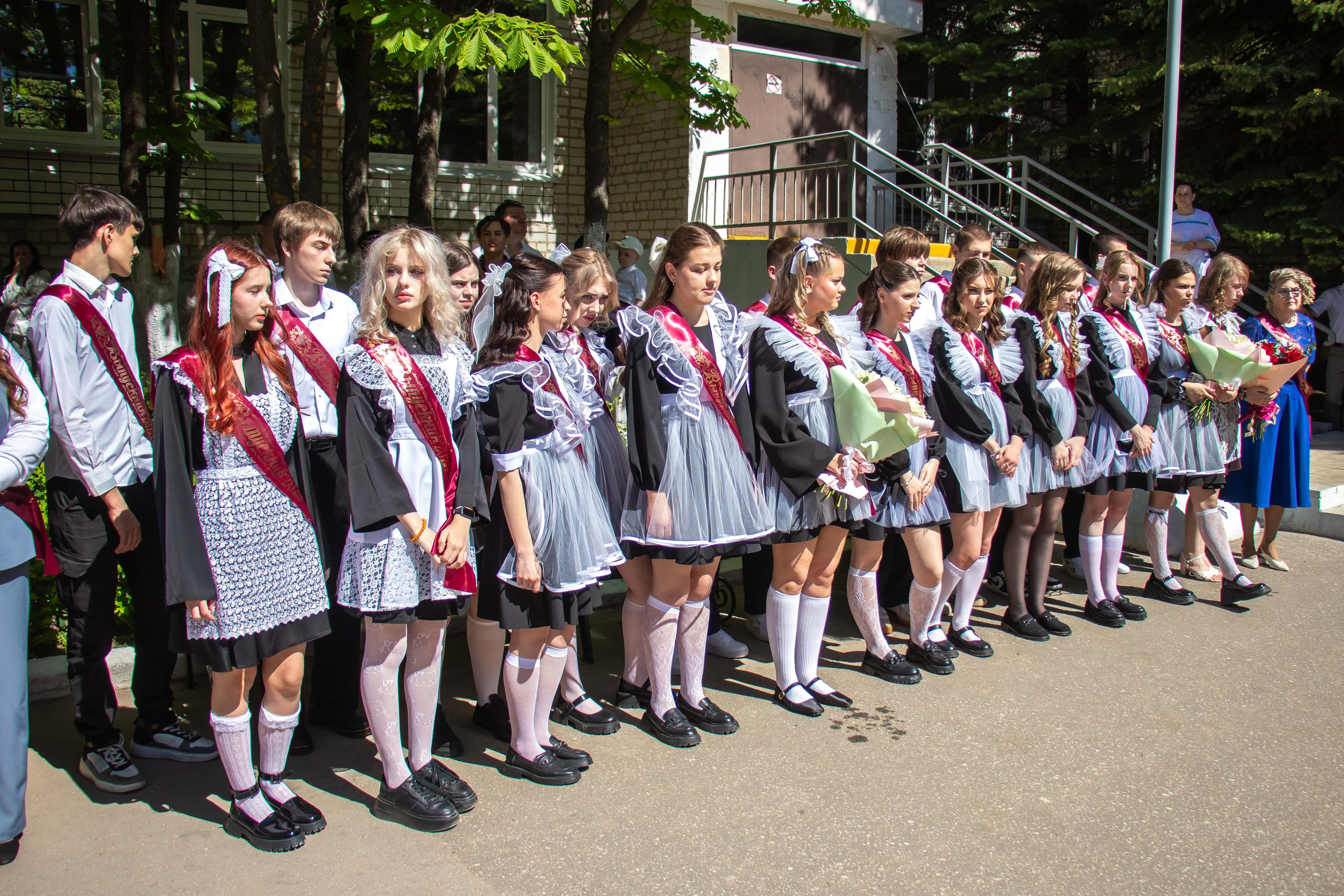 Последний звонок. Выпускные альбомы и фильмы