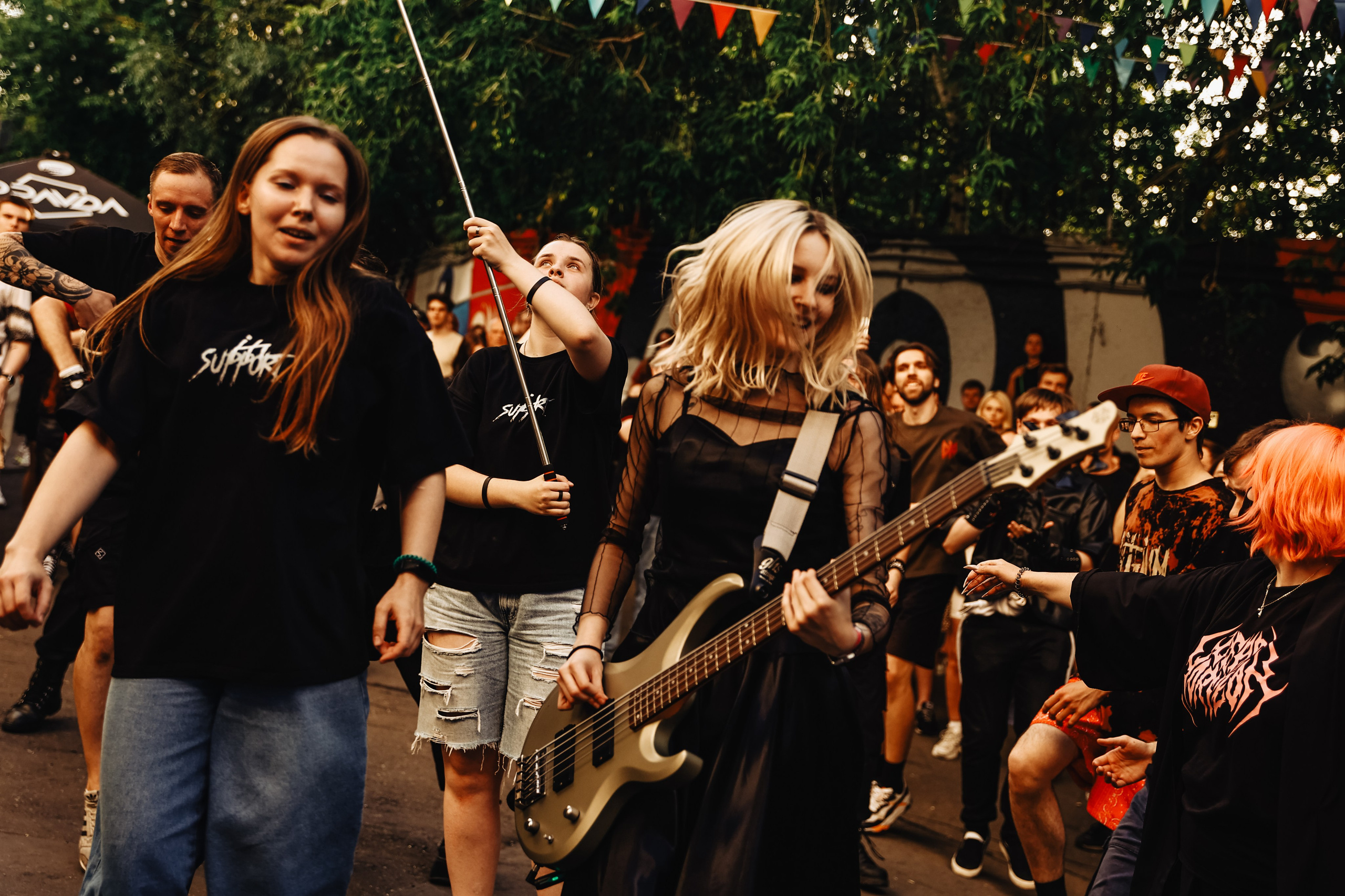 ЛЕТНИЙ МЕТАЛ В ПРАВДЕ