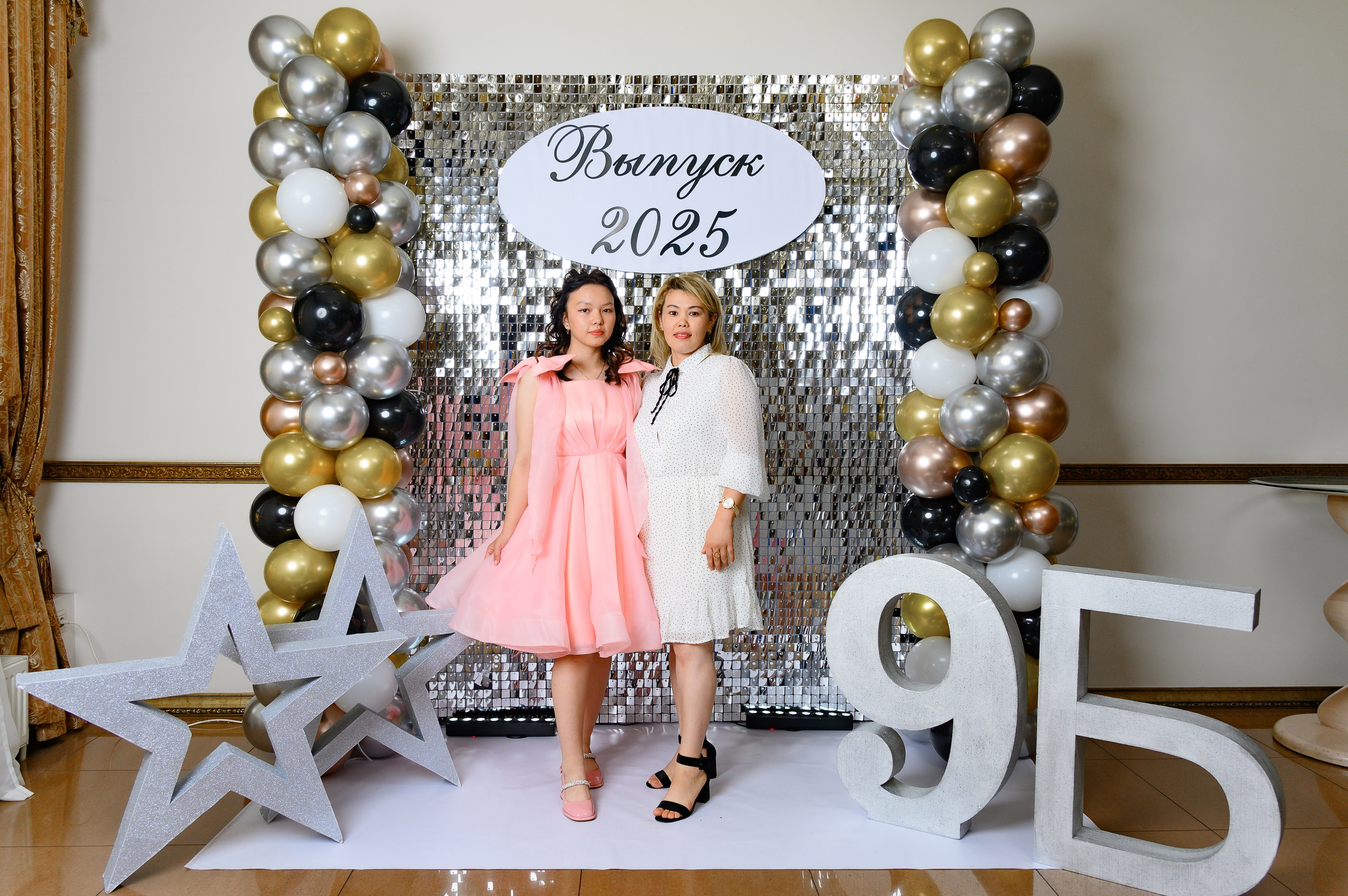 Выпускной 2025 9 кл. Семейный и детский фотограф в Новороссийске Лебедева Елена