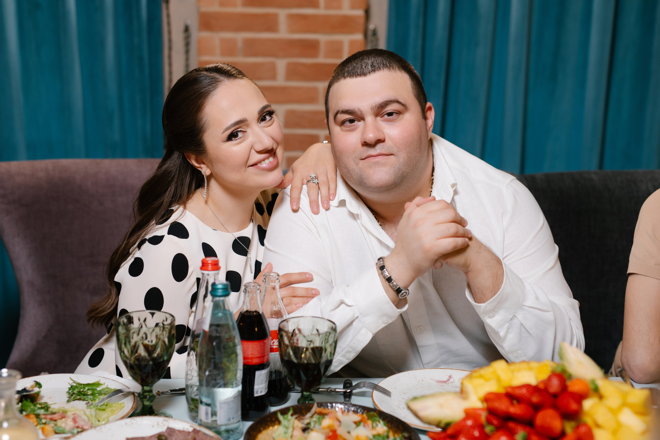 День рождения Роксаны, ресторан Лев Голицын