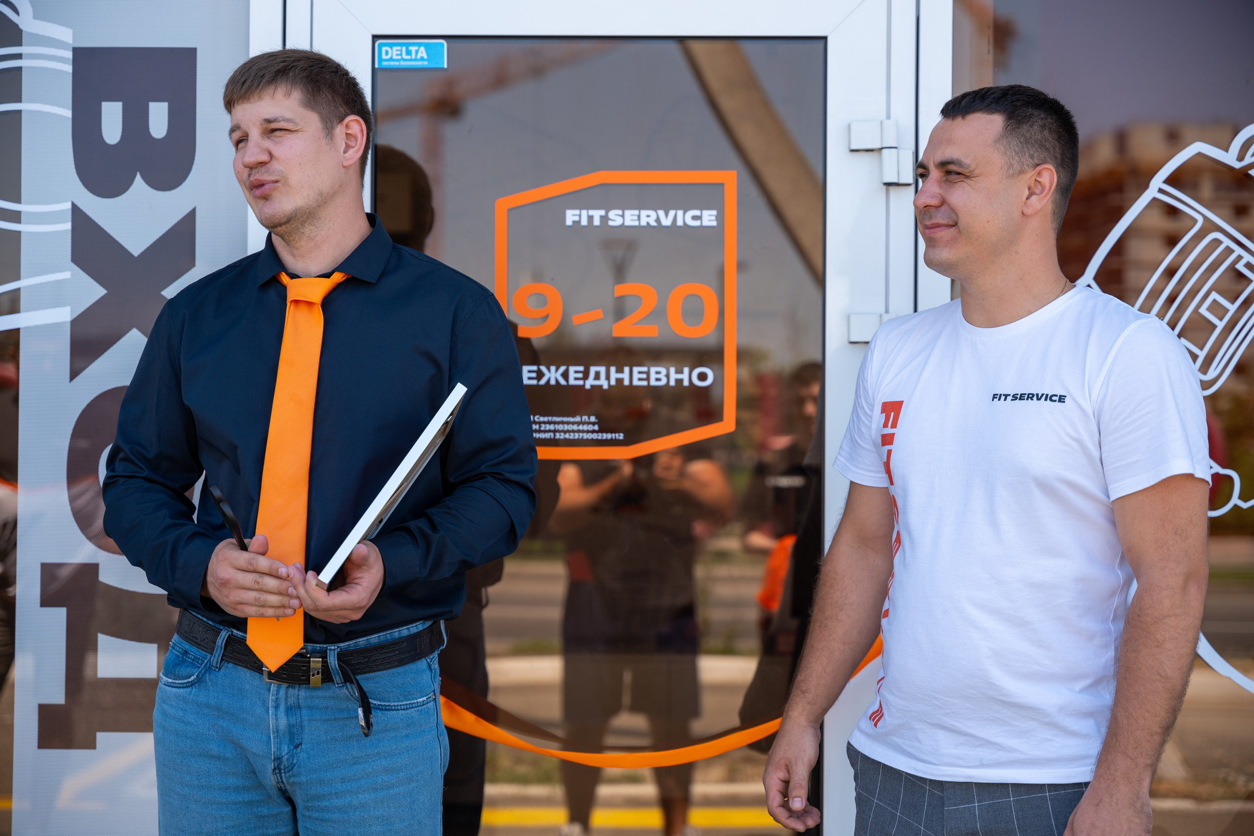 Интерьерная фотосъемка автосервиса Fit Service в Краснодаре — сеть СТО Профессиональная фотосъемка интерьера техцентра в Краснодаре. Шедевры для Вас! Фотограф и Видеограф в Краснодаре Пахиев Руслан