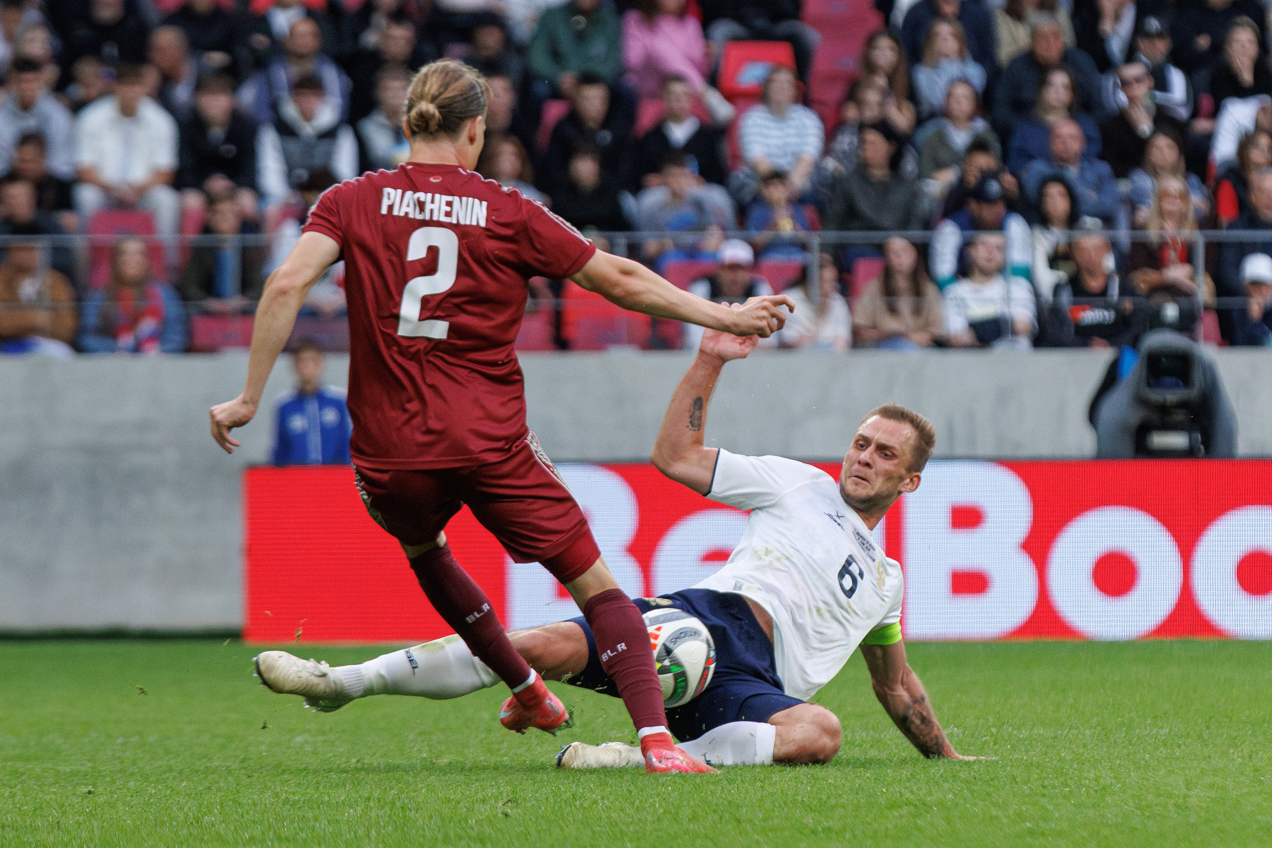 Товарищеский матч Россия — Беларусь. Спортивный фотограф Вадим Добедченков