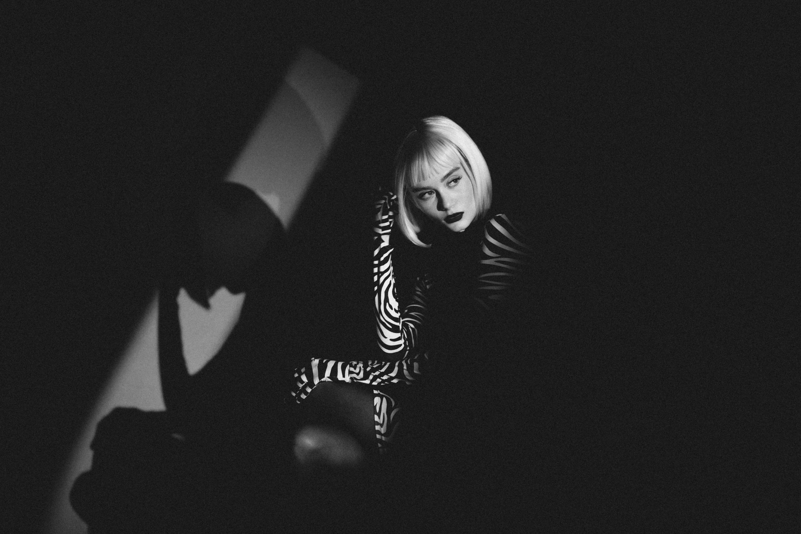 На однотонном фоне. Евгений Щетников Фотограф-Тюмень