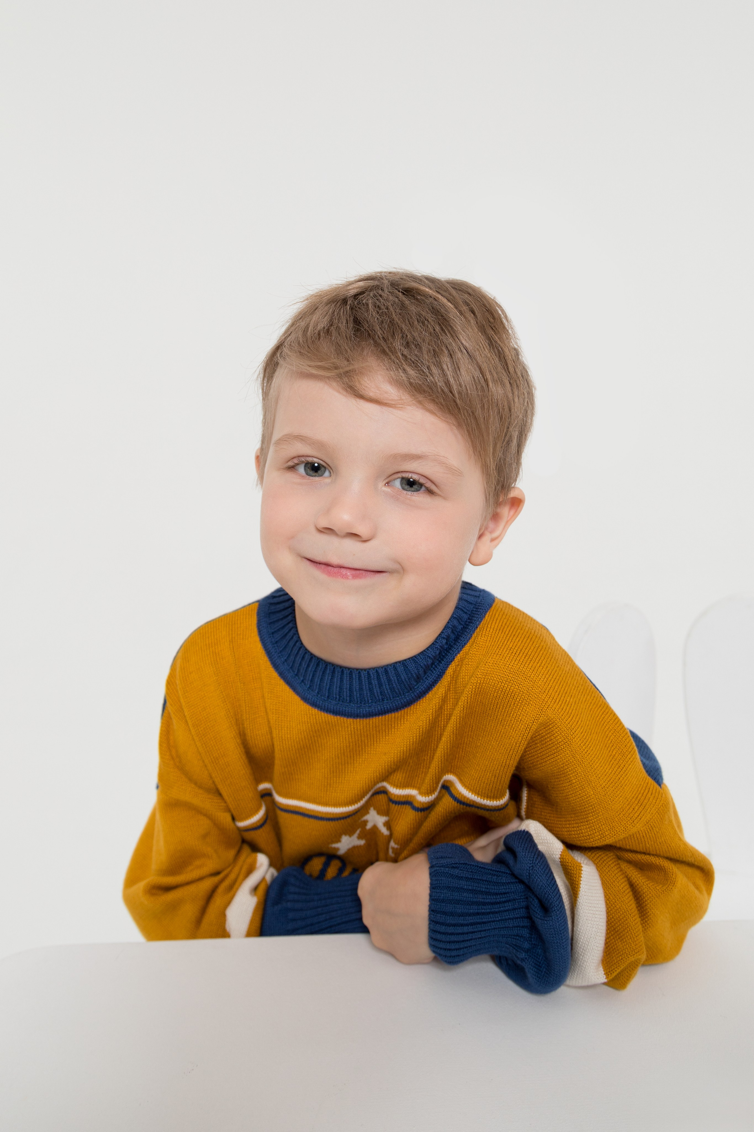 Имиджевая и каталожная съёмка для бренда детских пазлов. Детский и контент фотограф Надя Волкова Санкт-Петербург