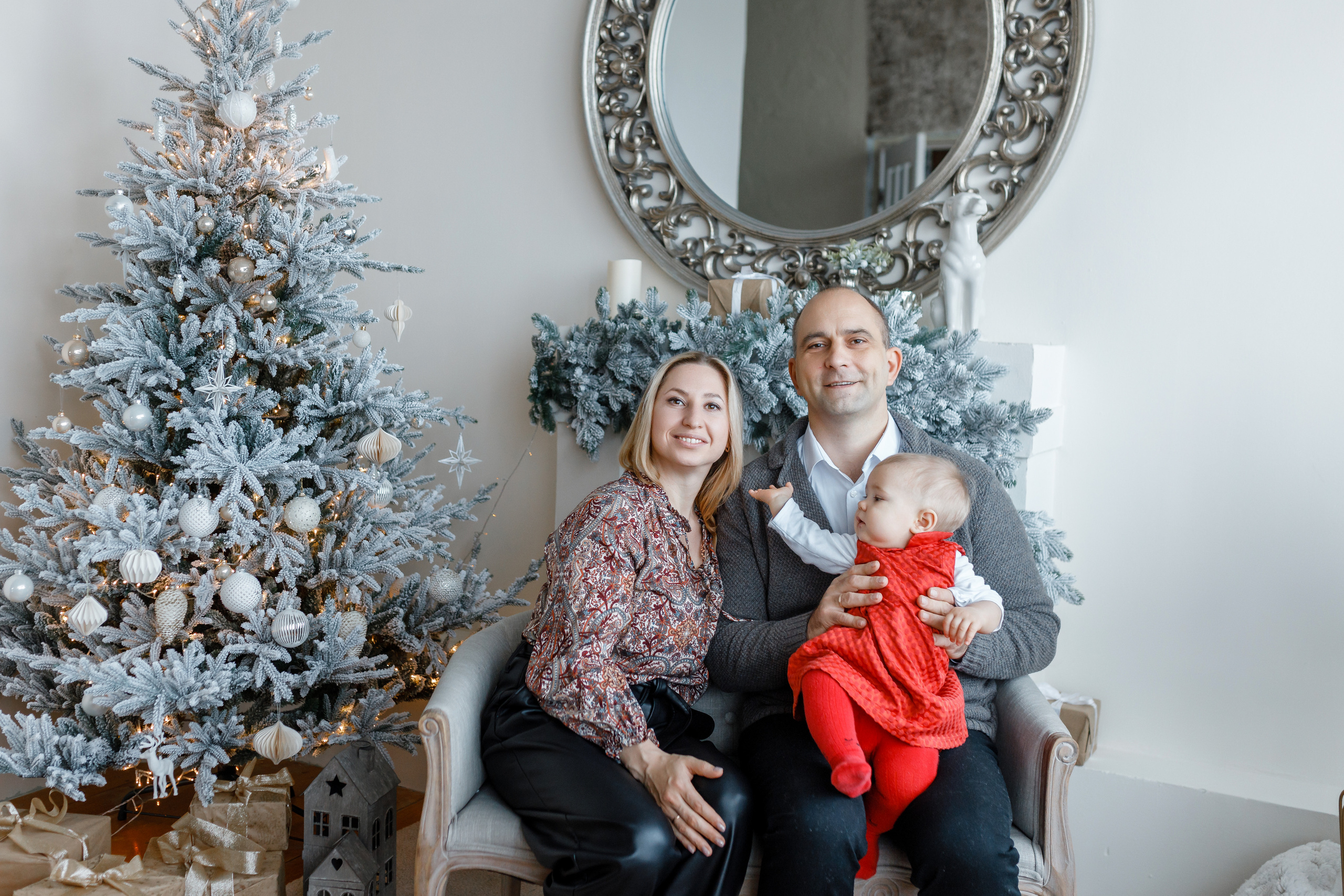 Анонс Новогодней съемки для Тани, Лизы и Антона. Свадебный фотограф в Крыму и Севастополе Ольга Баскакова