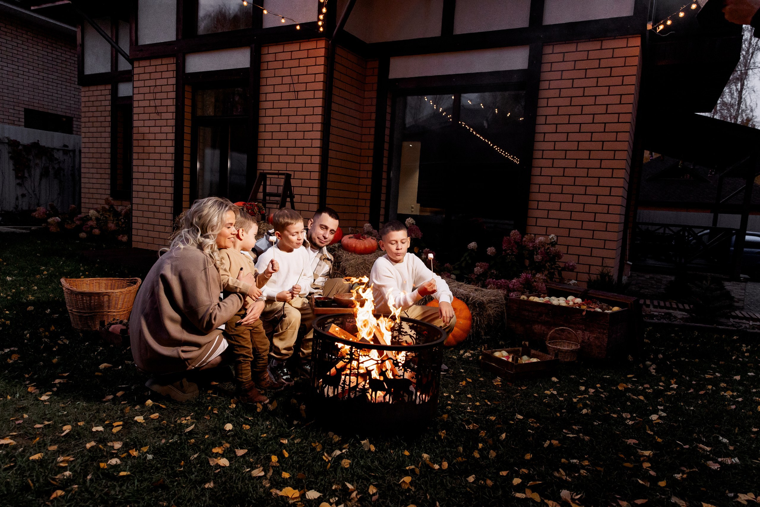 Эдуард и Дарья с сыновьями. Свадебный и семейный фотограф в Челябинске Юлия Ишимова