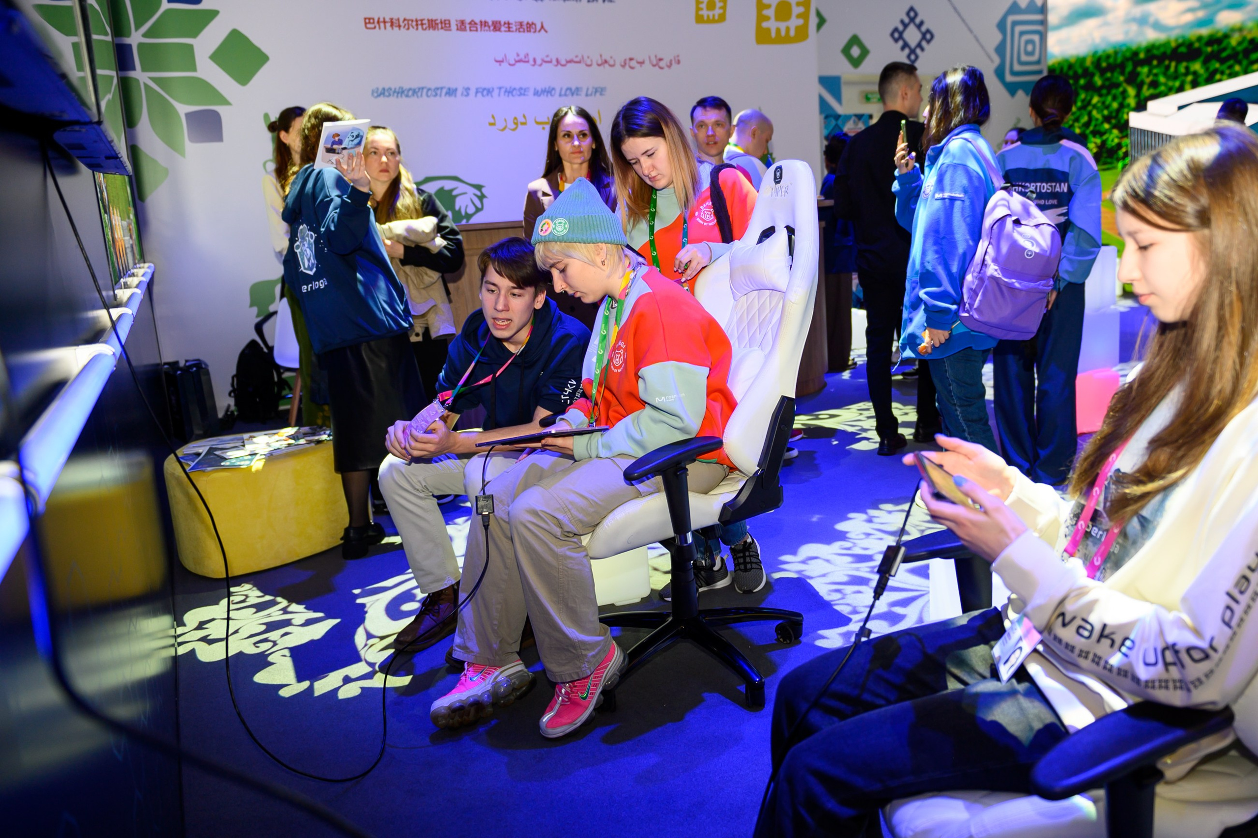 Всемирный фестиваль молодежи 2024. Свадебный и семейный фотограф София Невская