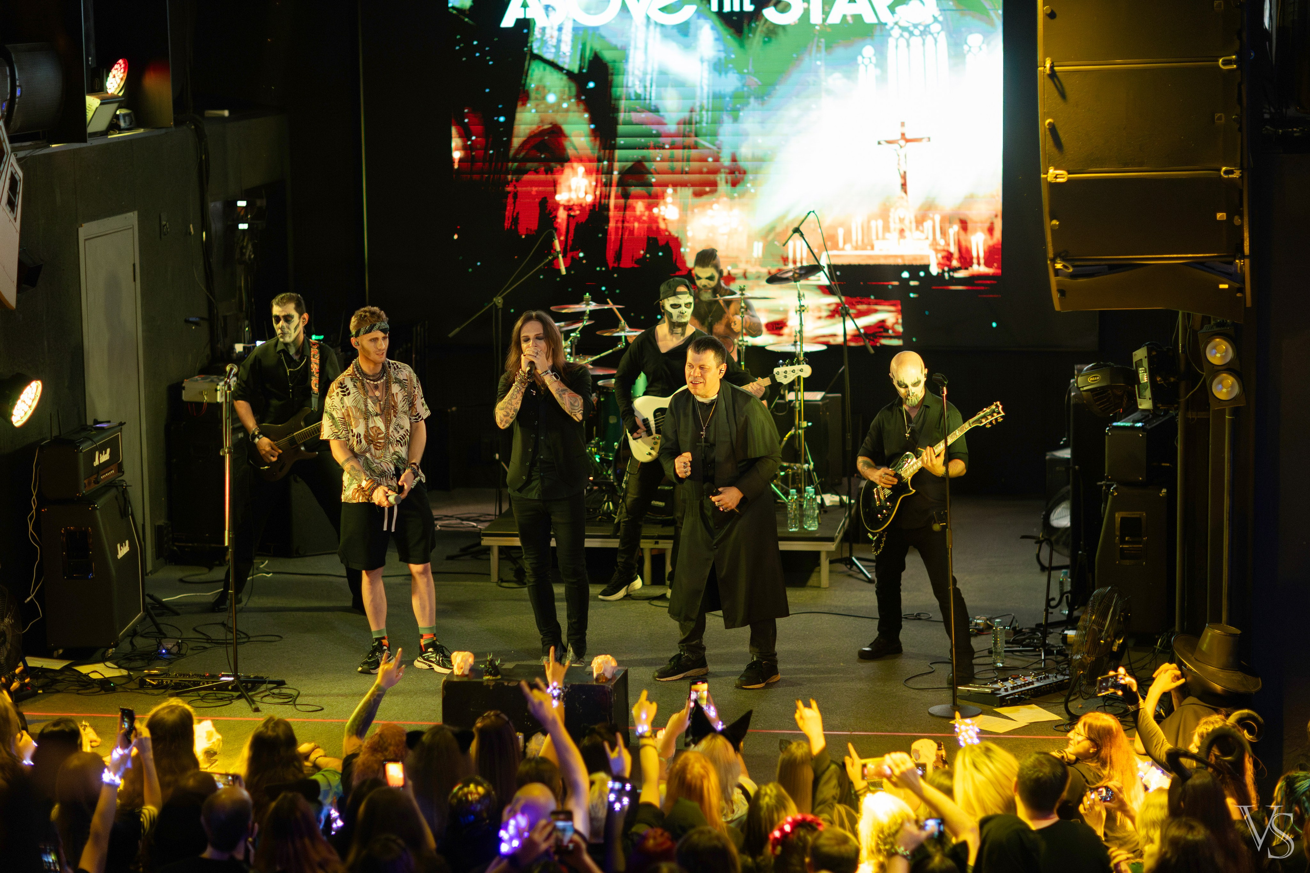 Above the stars. Проклятие Мамбо. Фотограф Виктор Степанов