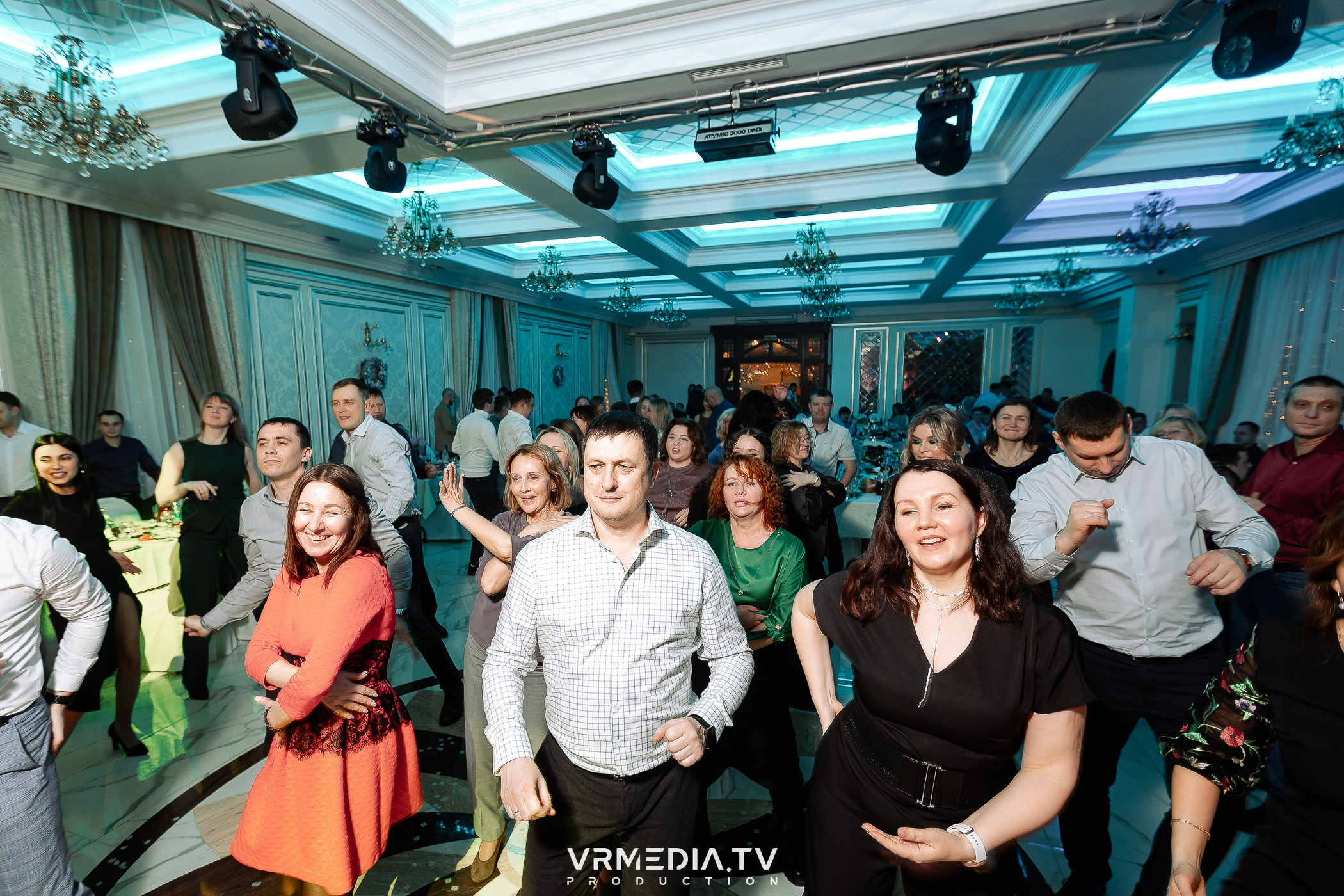 Новогодний вечер в ресторане «Лазурный Берег»