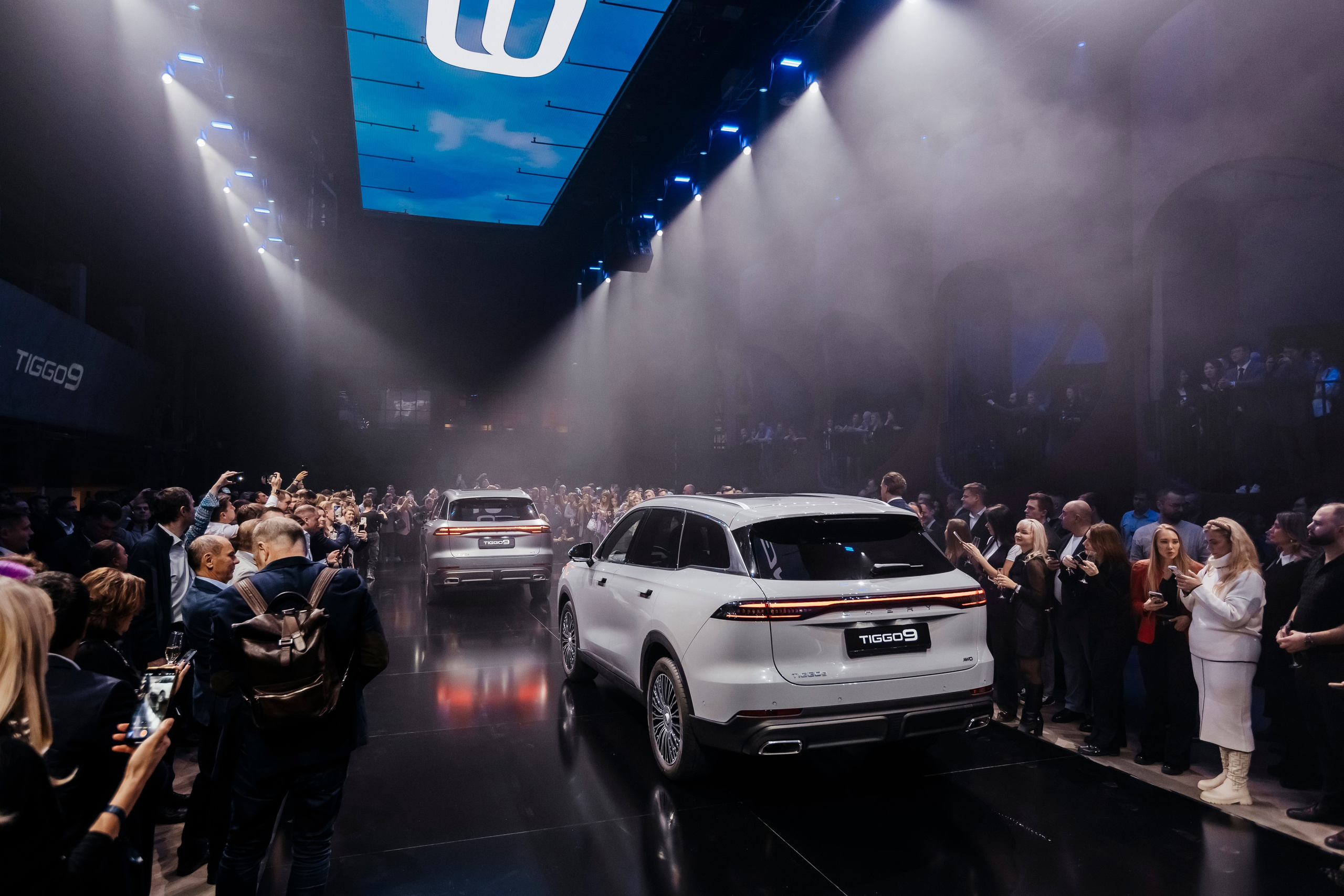 New Chery Tiggo 9. Репортажный, event, концертный и backstage фотограф из Москвы Виталий Кривцов