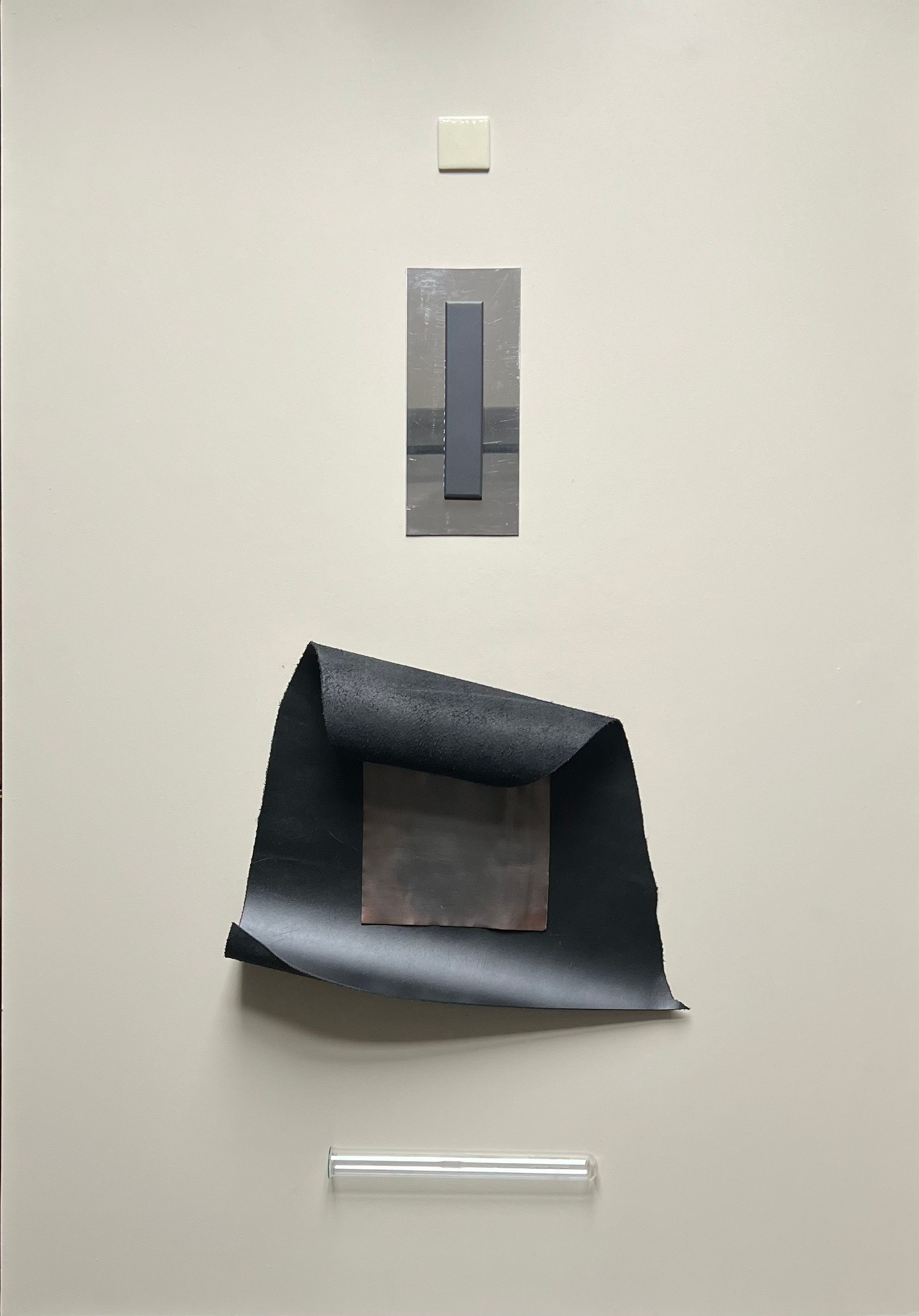 Вино из одуванчиков. Дизайнер интерьера Злата Воловая