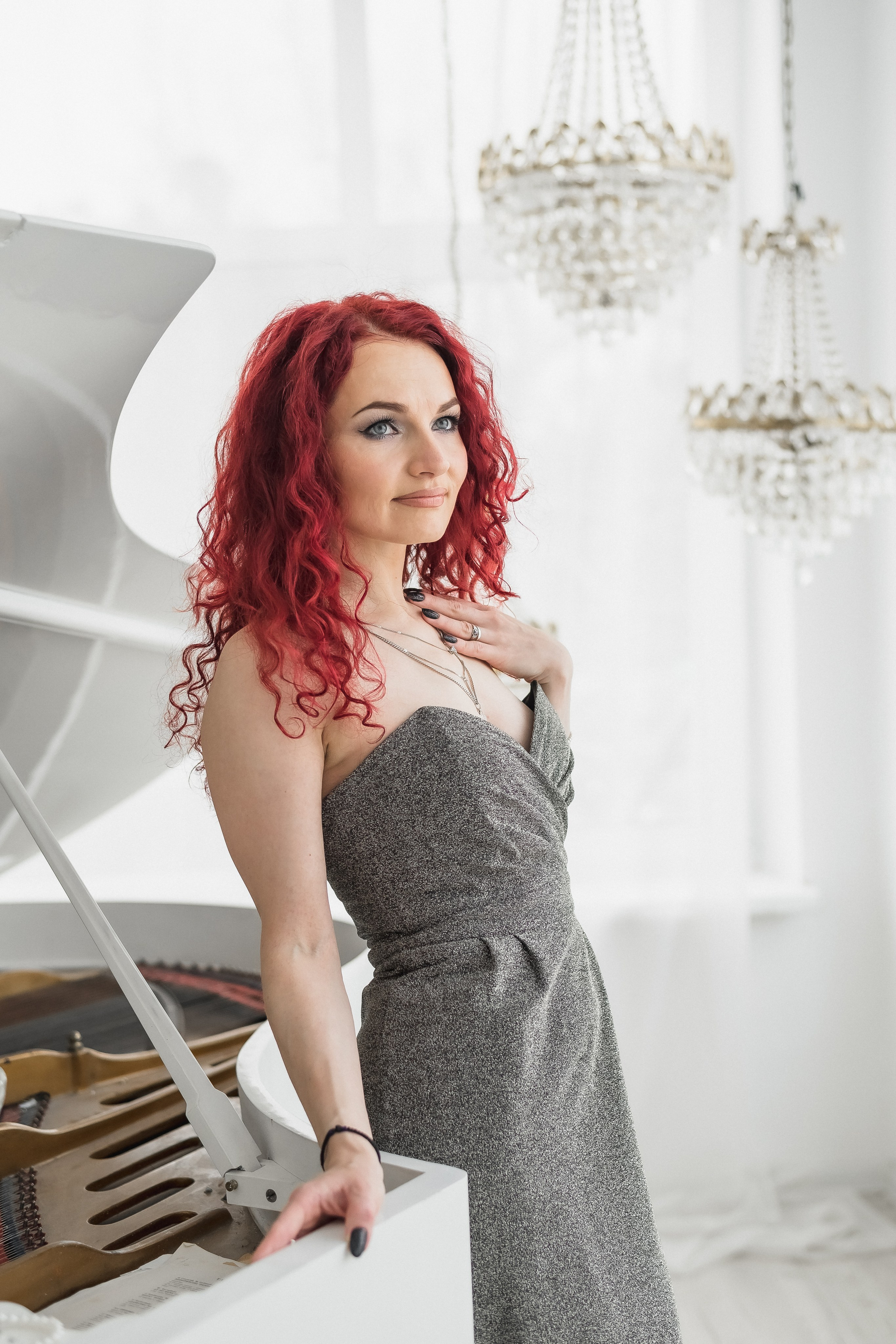 В светлом зале Парфе. КОНТЕНТ |БРЕНД фотограф Санкт-Петербург — Жанна Олтаржевская