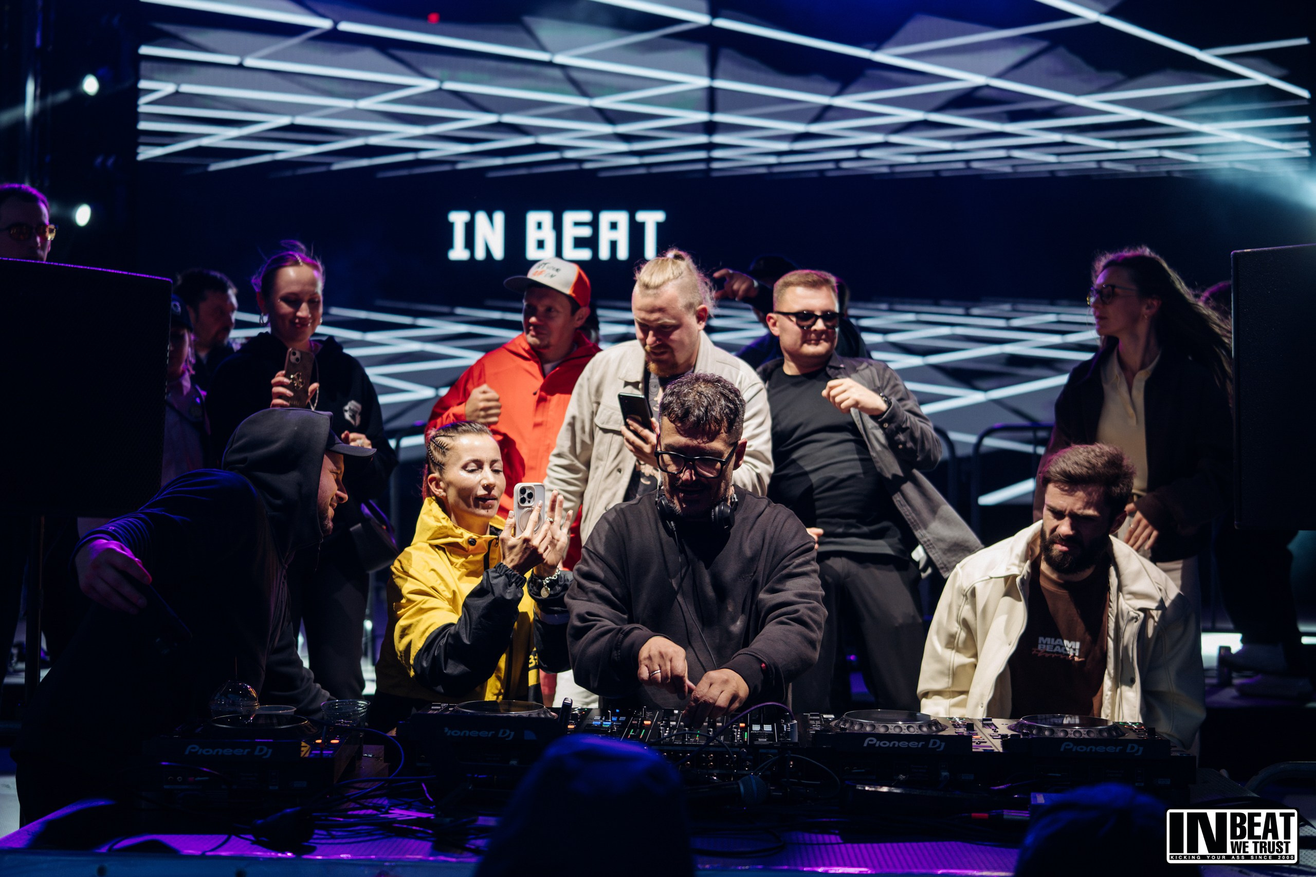 In Beat We Trust 26 (Roof Place). Репортажный фотограф Санкт-Петербург