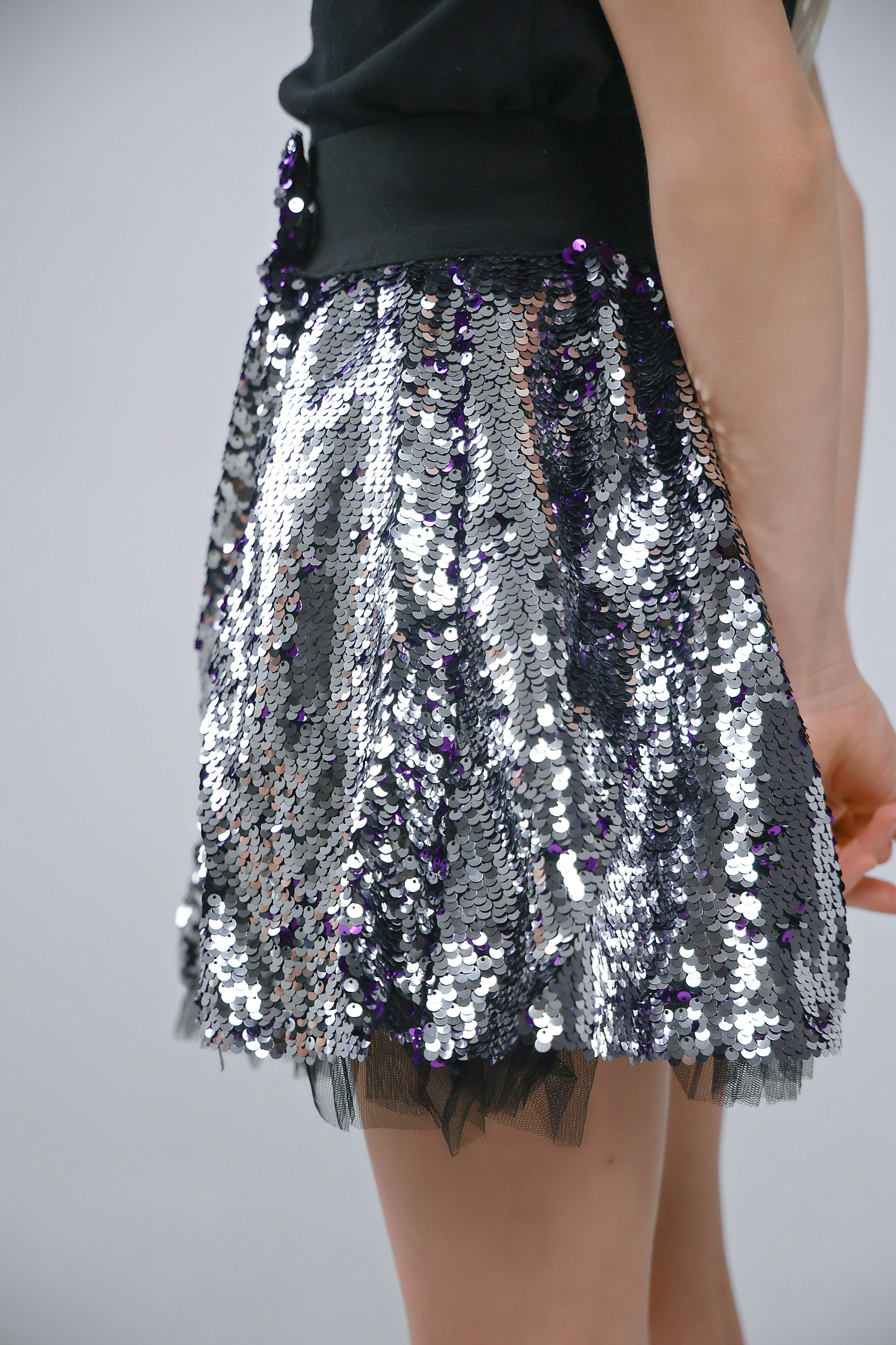 Фото детских платьев для рекламы на маркетплейсах. Фотограф, видеограф