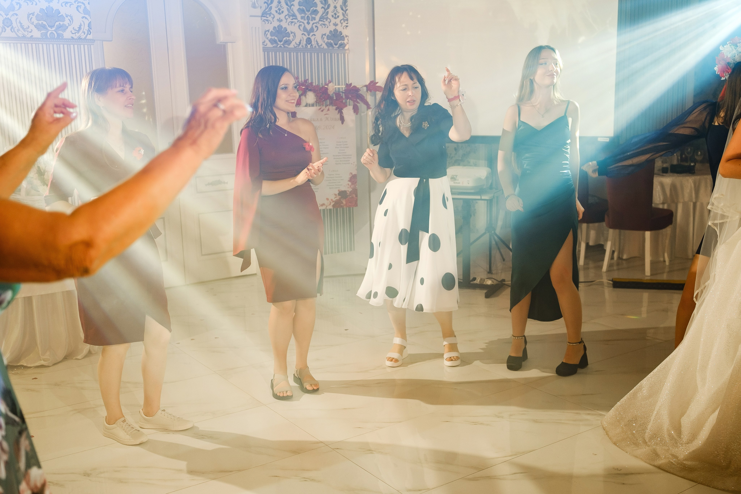 Михаил и Юлия. Свадебный фотограф | репортаж | праздники | крещение