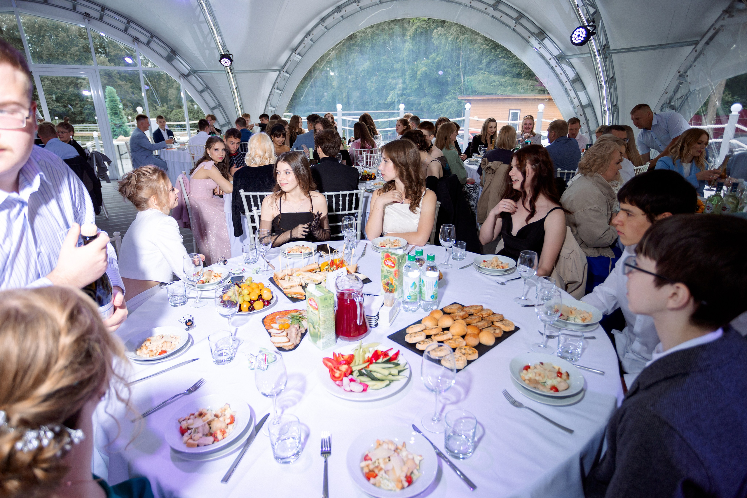 ВЫПУСКНОЙ: Волки-Липки. Все фото. Профессиональный фотограф в Ижевске Леша Петров