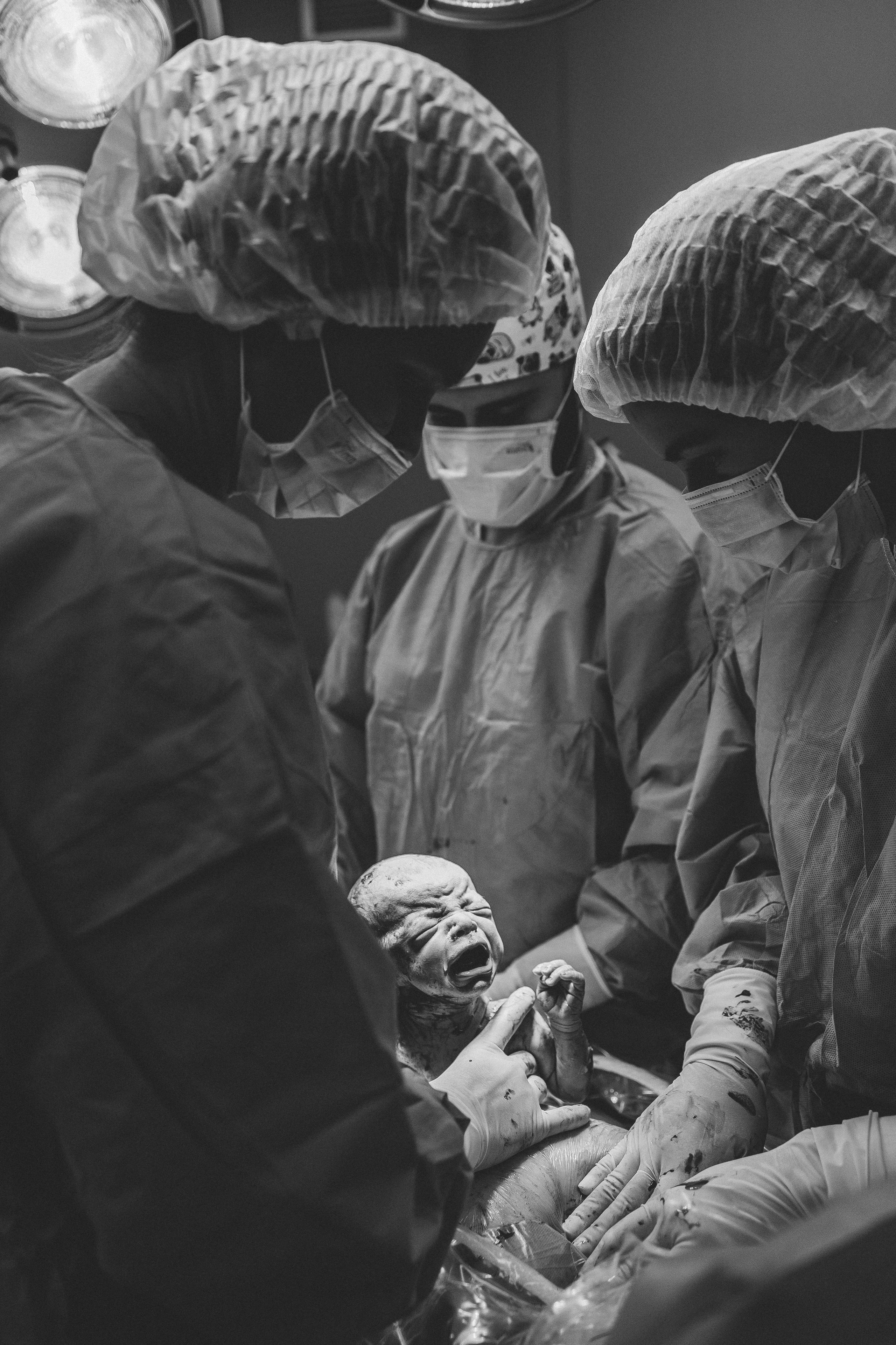 Фотограф на роды в Москве. Фотограф новорожденных в Москве Кристина Левит