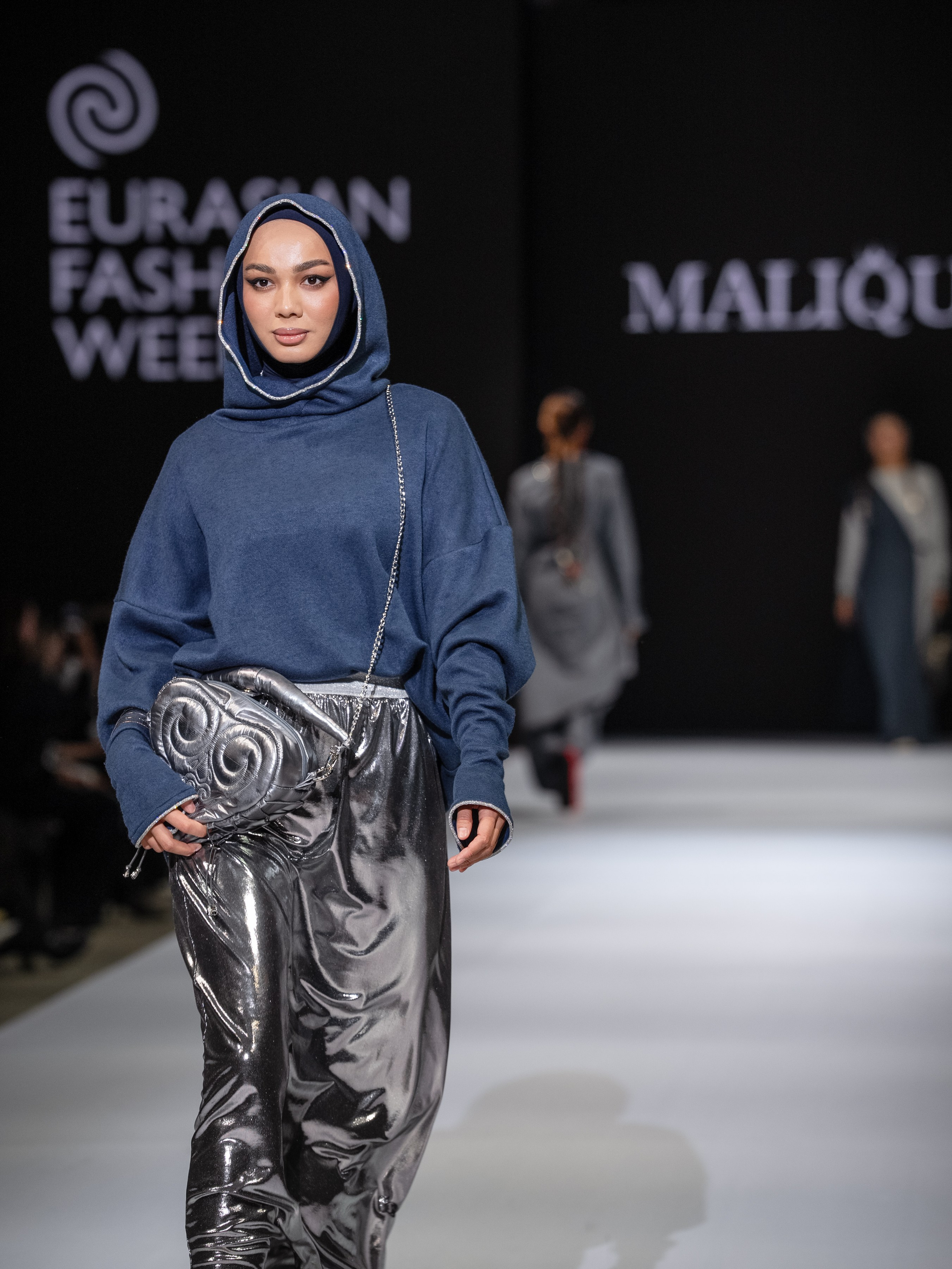 EURASIAN FASHION WEEK Malique. Сайт Алматинского НЮ АРТ, будуар и фэшн фотографа Дениса Карпенко