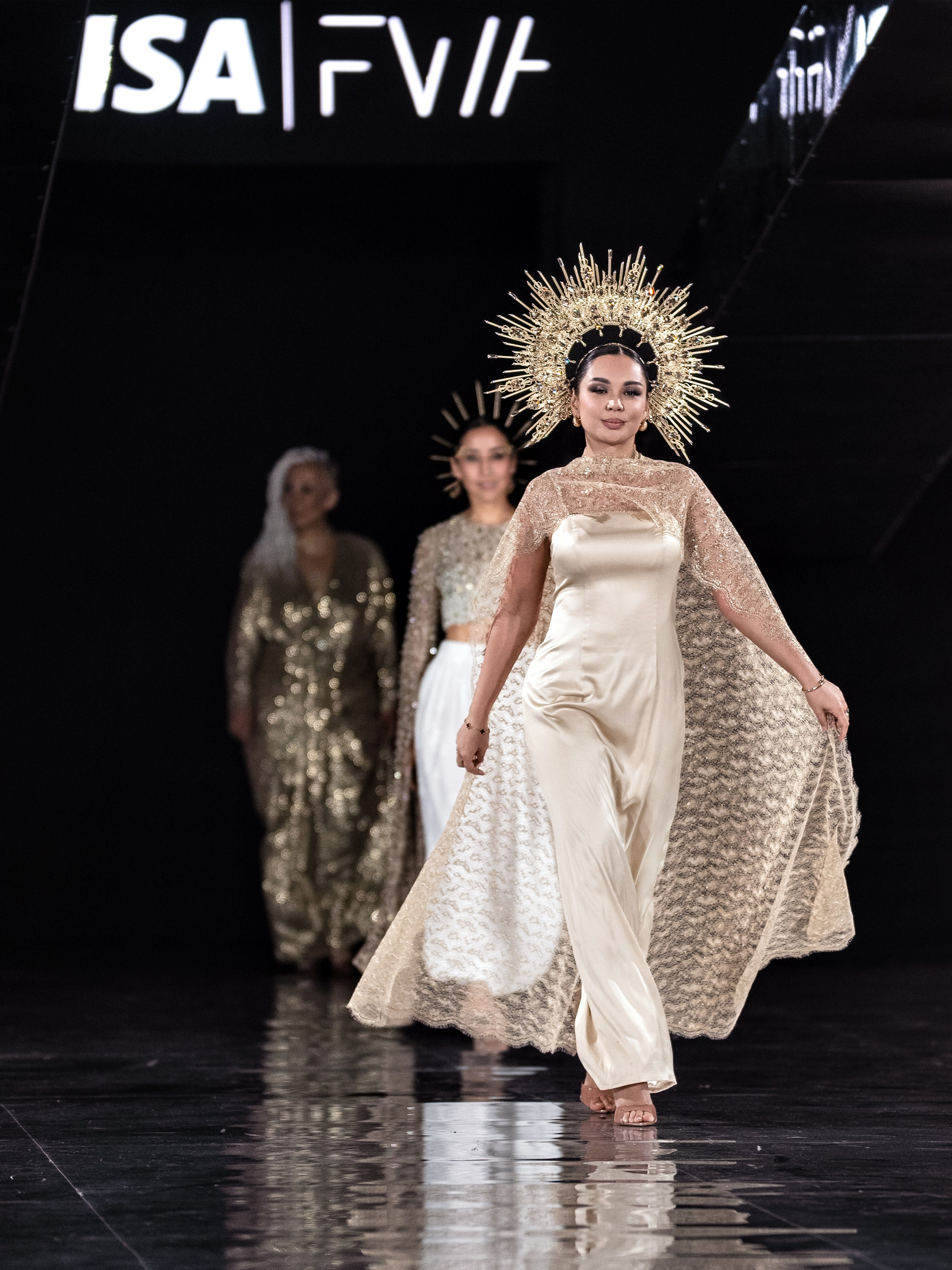 Kazakhstan Fashion Week Zardozi. Сайт Алматинского НЮ АРТ, будуар и фэшн фотографа Дениса Карпенко