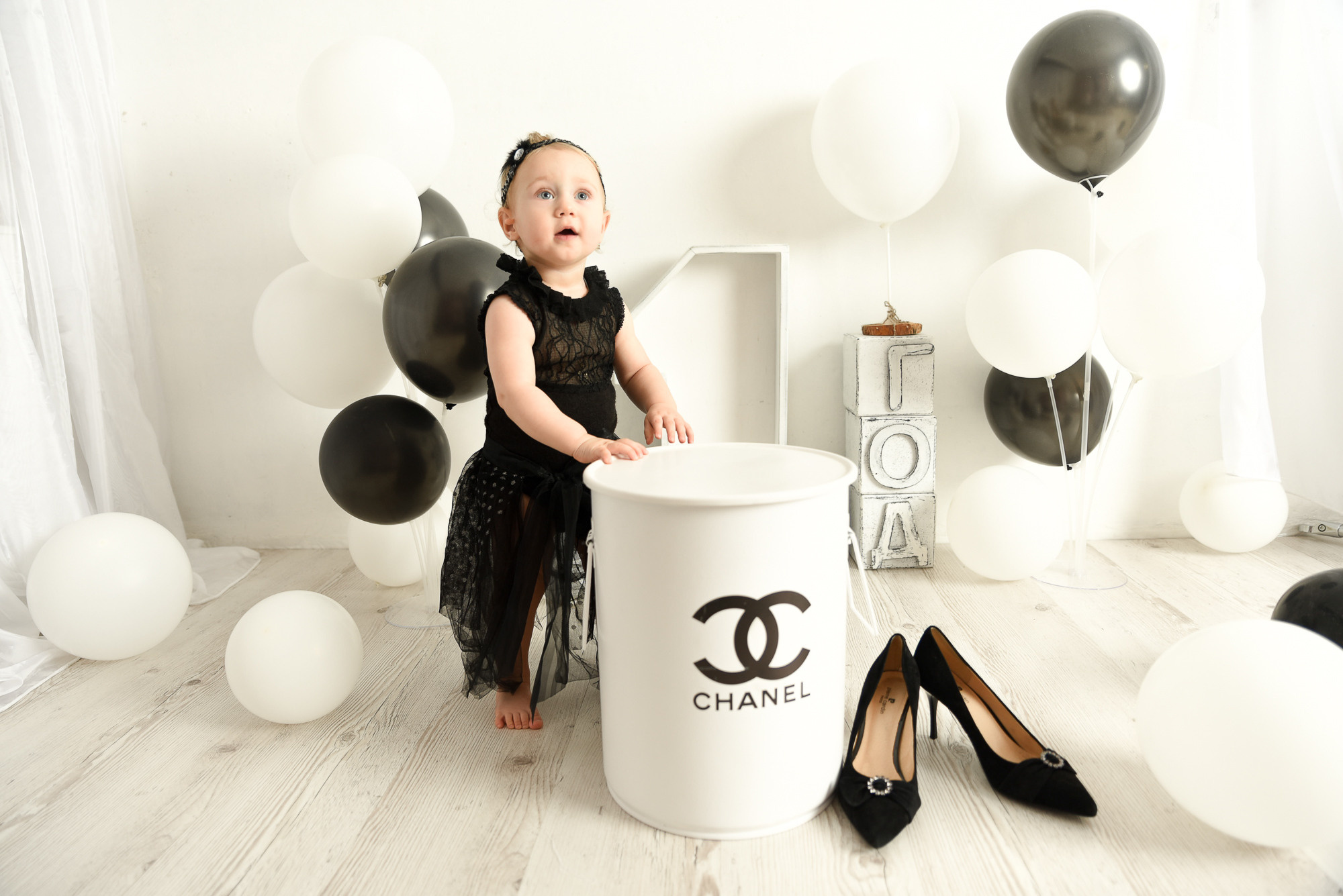 Годовасие «ВСЕ включено» малышка Стефания мама Александра Добрякова. Фотограф новорожденных в Нижневартовске Лара Курдюкова