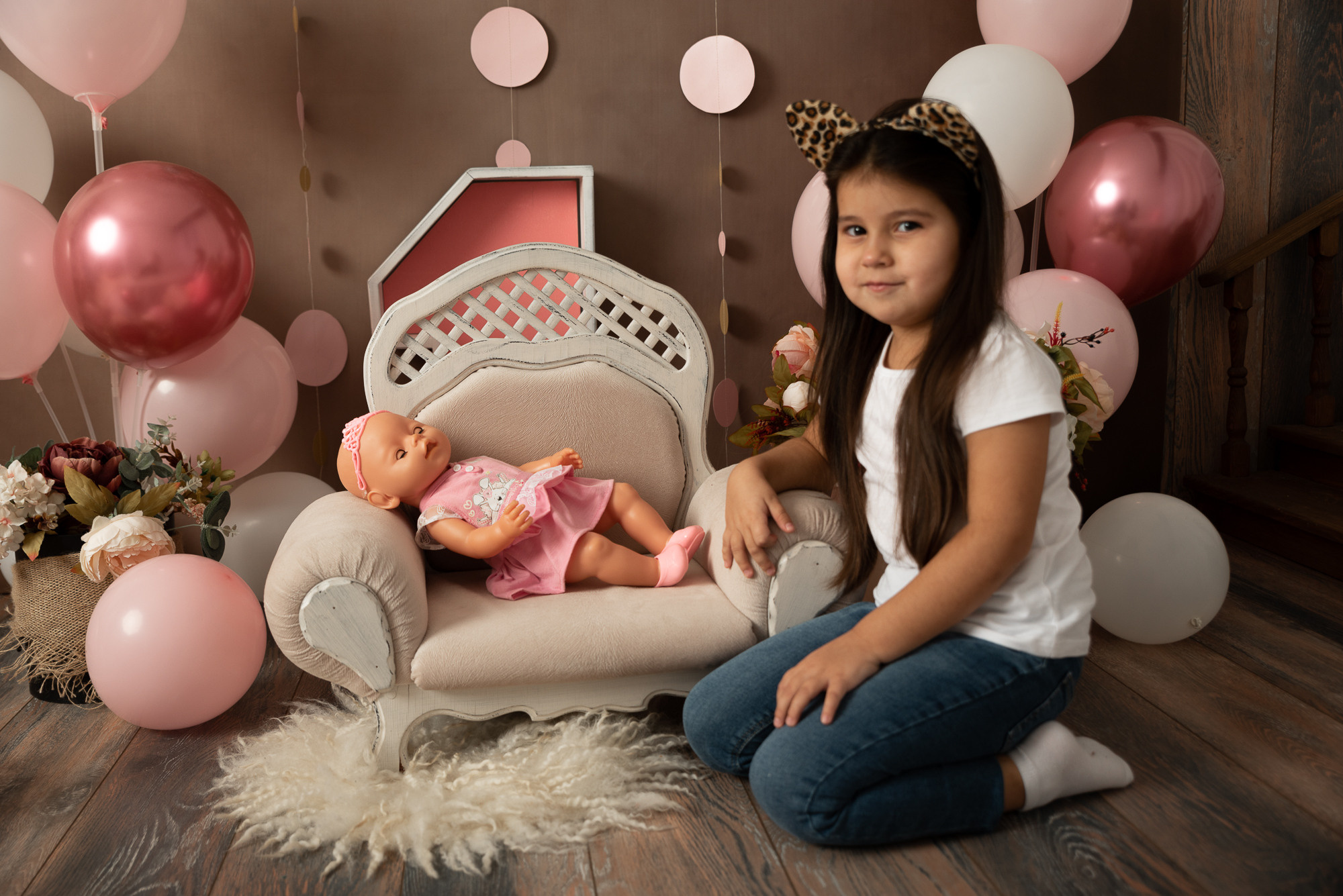 Годовасие «Я и моя семья» малышка Александра мама Анастасия Валюшкина. Фотограф новорожденных в Нижневартовске Лара Курдюкова