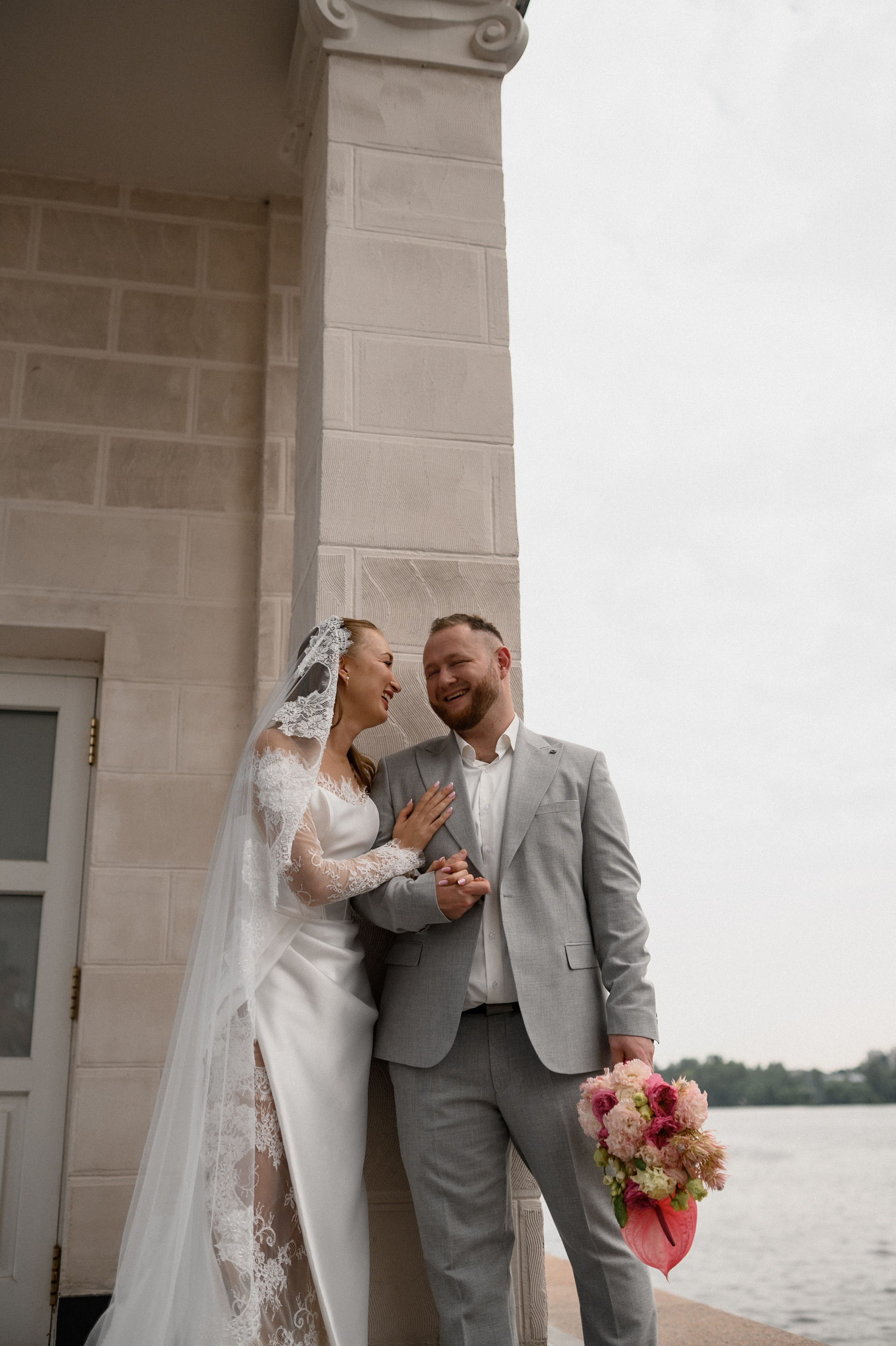 Денис и Даша. Северный речной вокзал. Семейный и свадебный lifestyle-фотограф в Москве Мария Петрова