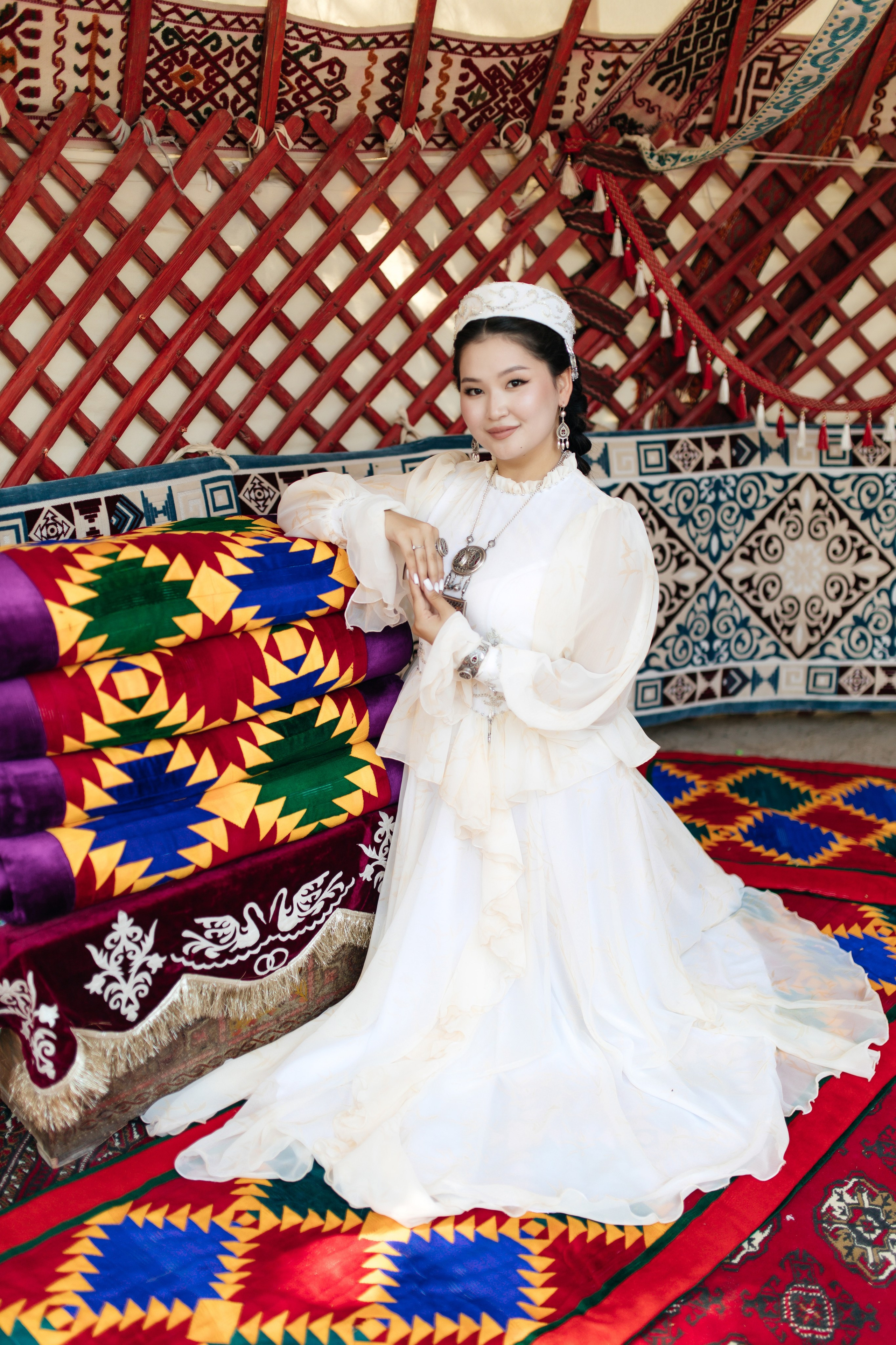 Aynur — syrğa salu. Wedding and Love story Photographer