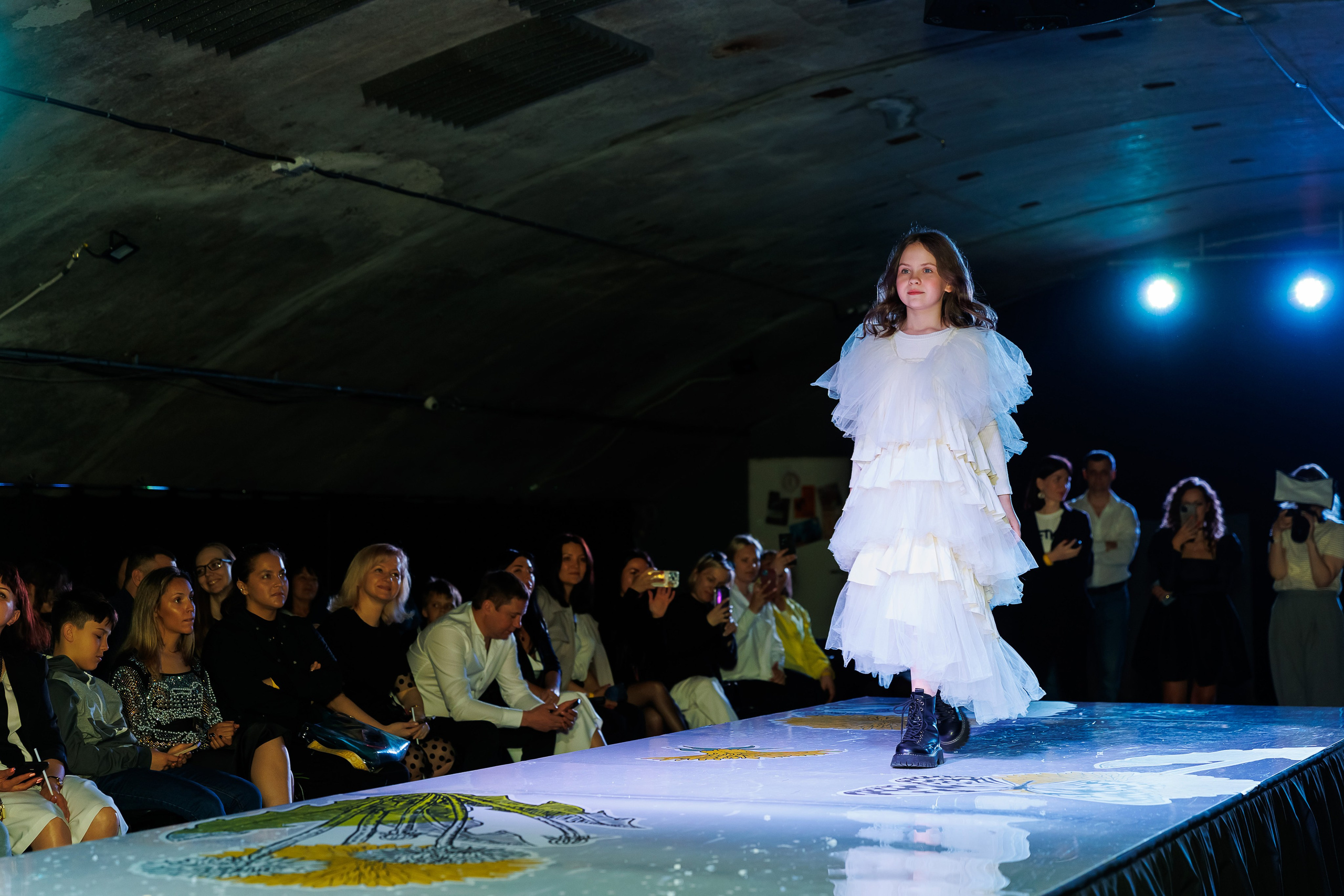 Показ Надежды Шибиной от журнала «Жираf». Фотограф Новосибирск — Наталья Гресь