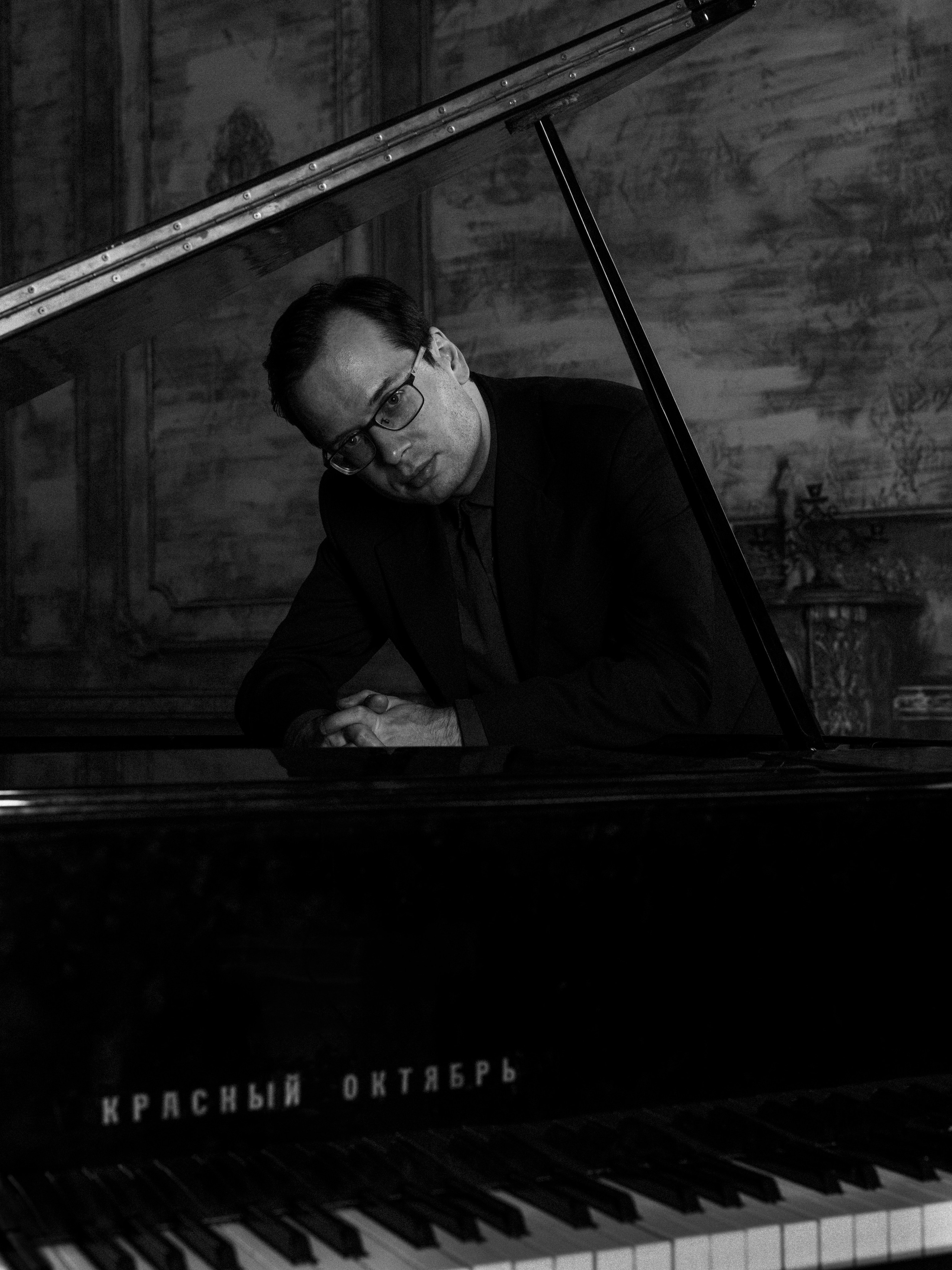 Maestro. Портретный фотограф Москва Белогорцев Сергей