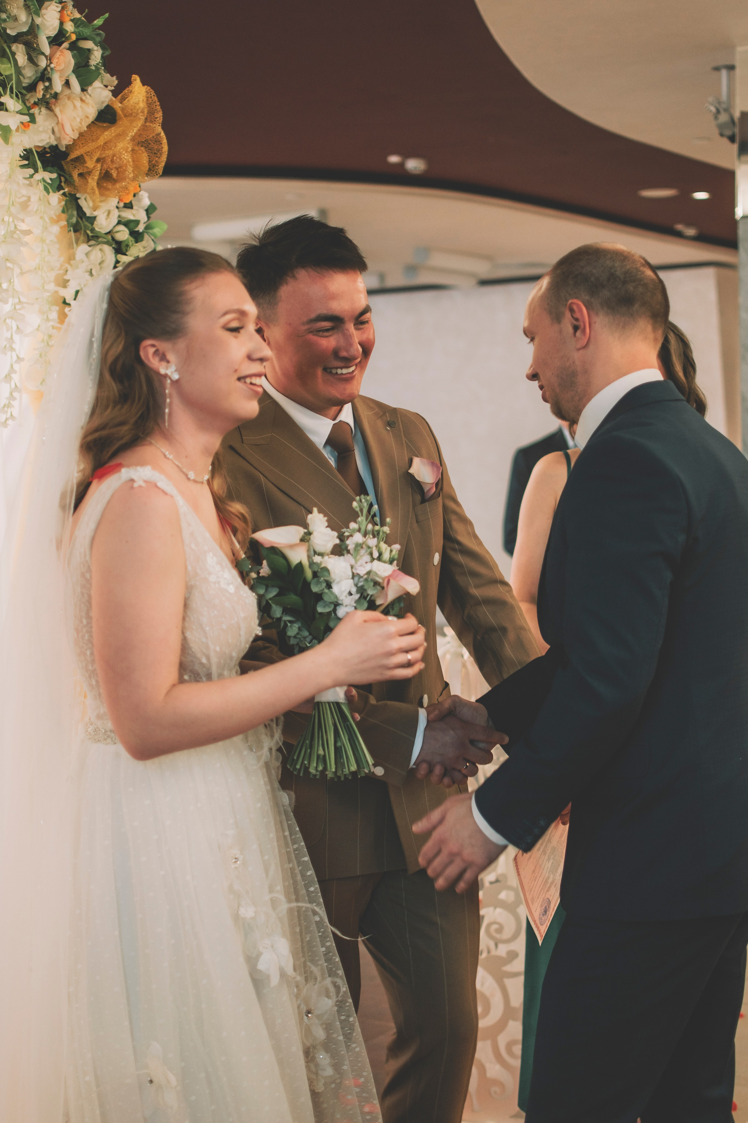 Альберт и Анастасия (Студийная фотосессия, роспись в ДК Нефтяник + фотосессия с гостями). Семейный и свадебный фотограф Губкинский и Ставрополь