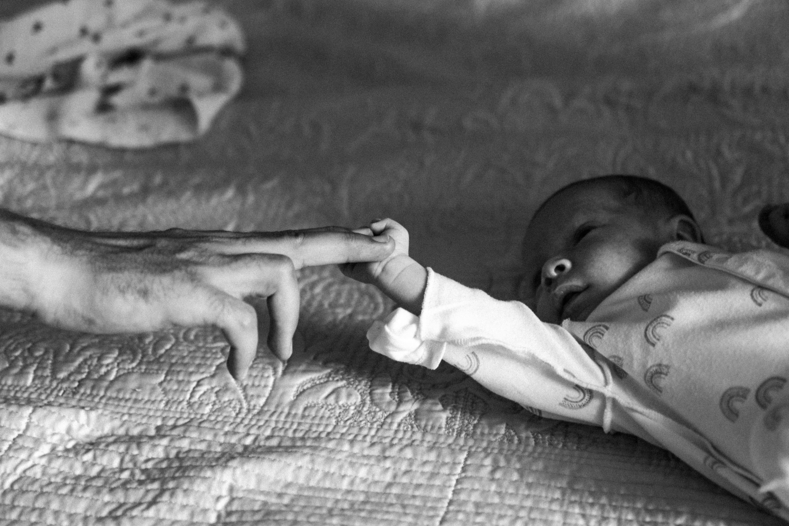 Семейная фотосессия с новорожденным, фотосессия новорожденного, ньюборн, фотосессия ньюборн, ньюборн лайфстайл, фотосессия новорожденного дома