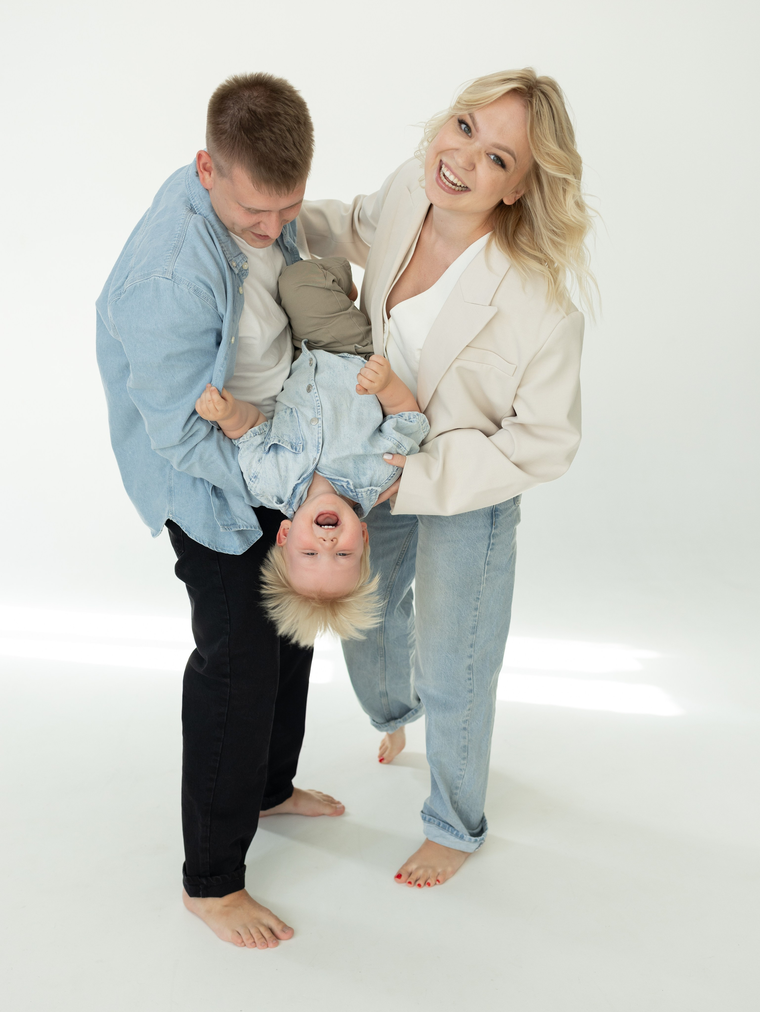 Семейная фотосессия Москва, семейный фотограф в Москве, семейная фотосессия, детский фотограф, семейная фотосессия в студии