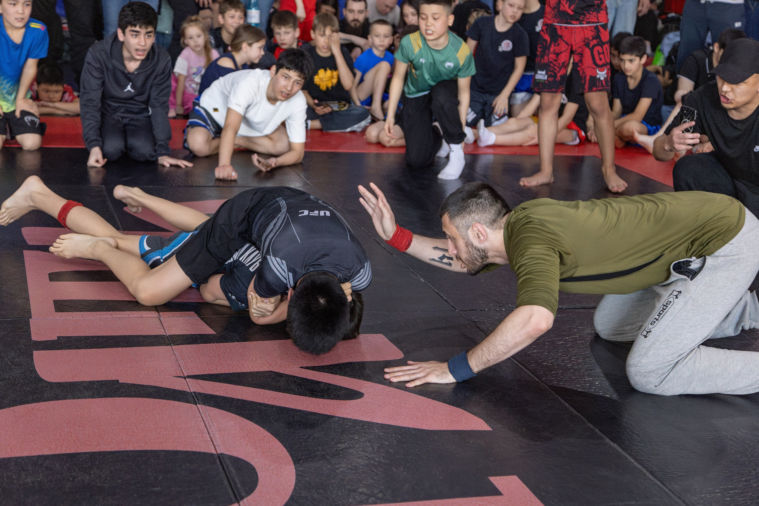 OCTAGON FIGHT VII. Репортажный фотограф Екатеринбург | Яркий, качественный репортаж | Концерты, клубы, репортаж, праздники, корпоративы