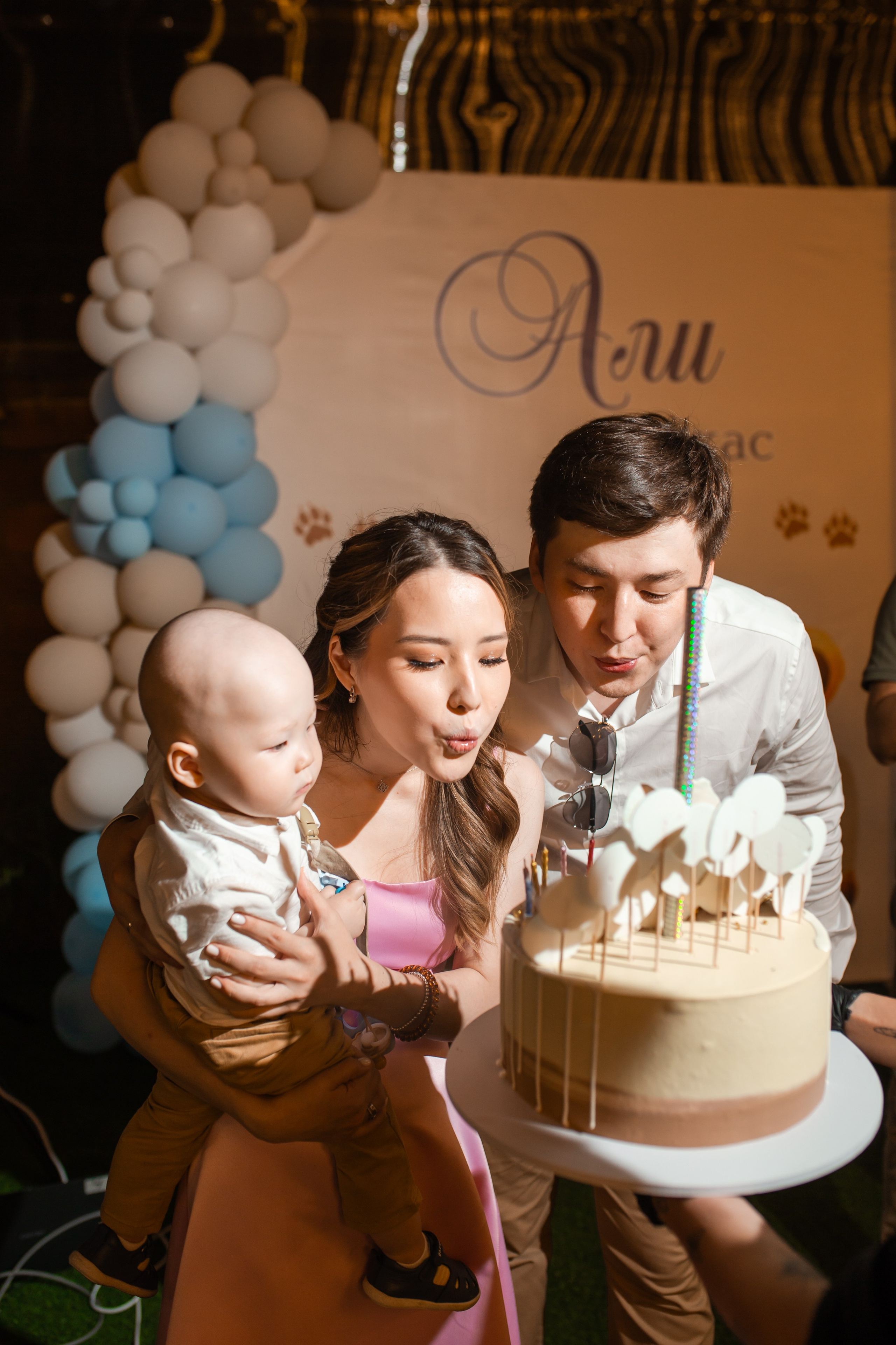 День рождения 1 годик. Коммерческий и репортажный фотограф в Алматы — Jora Abramov