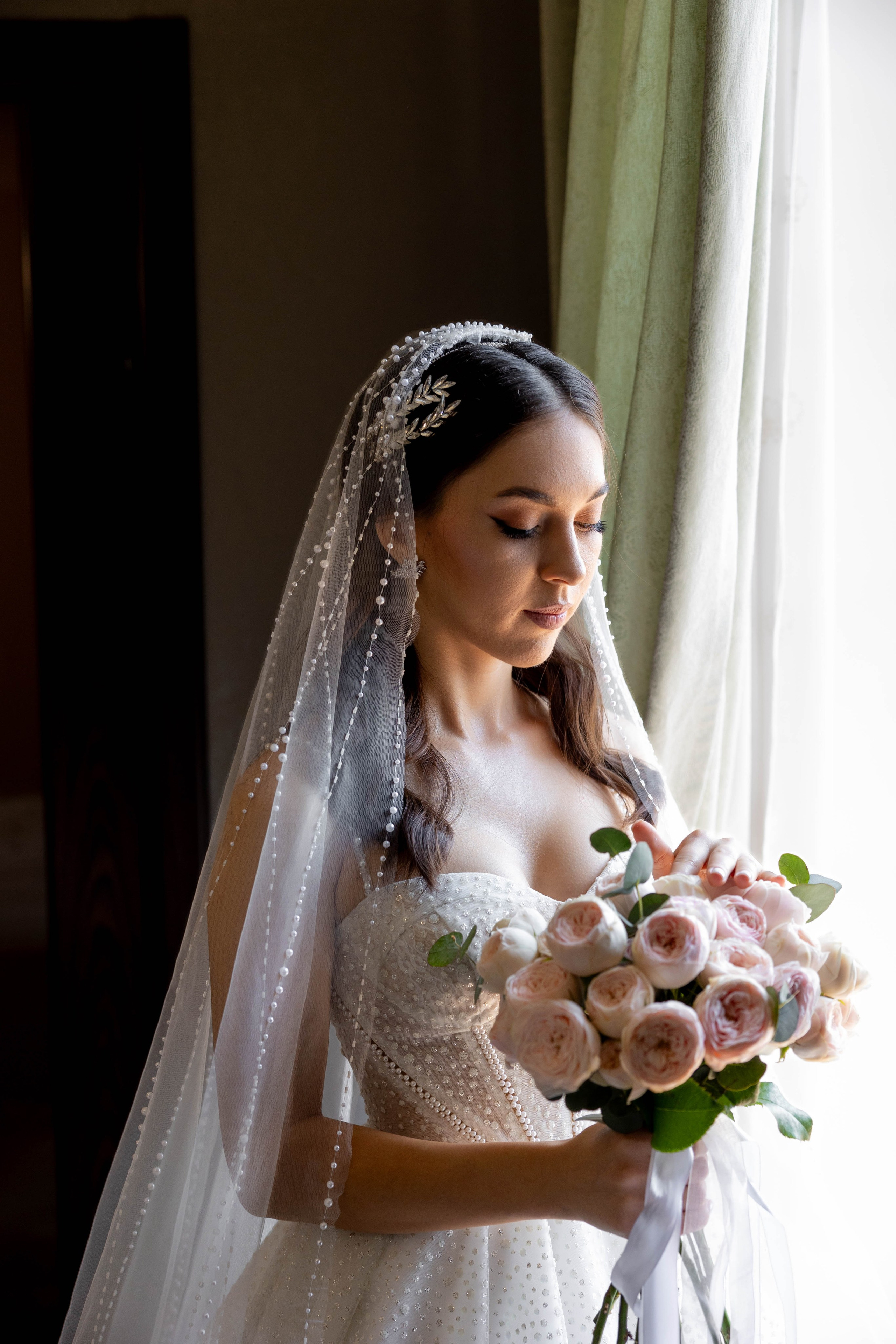 Милана и. Видеосьемка, фотосьемка свадеб, юбилеев, утренников в Краснодарском кр