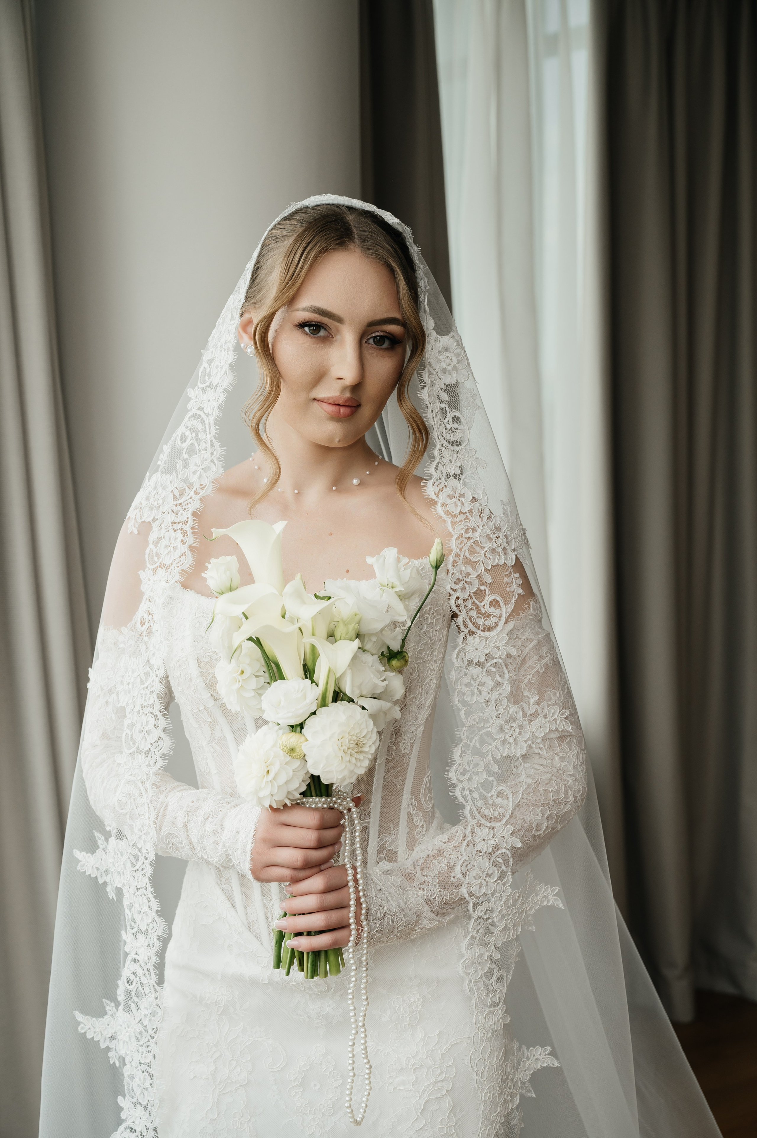 Свадьба (утро в отеле). Свадебный и семейный фотограф в Краснодаре Алина Мельник