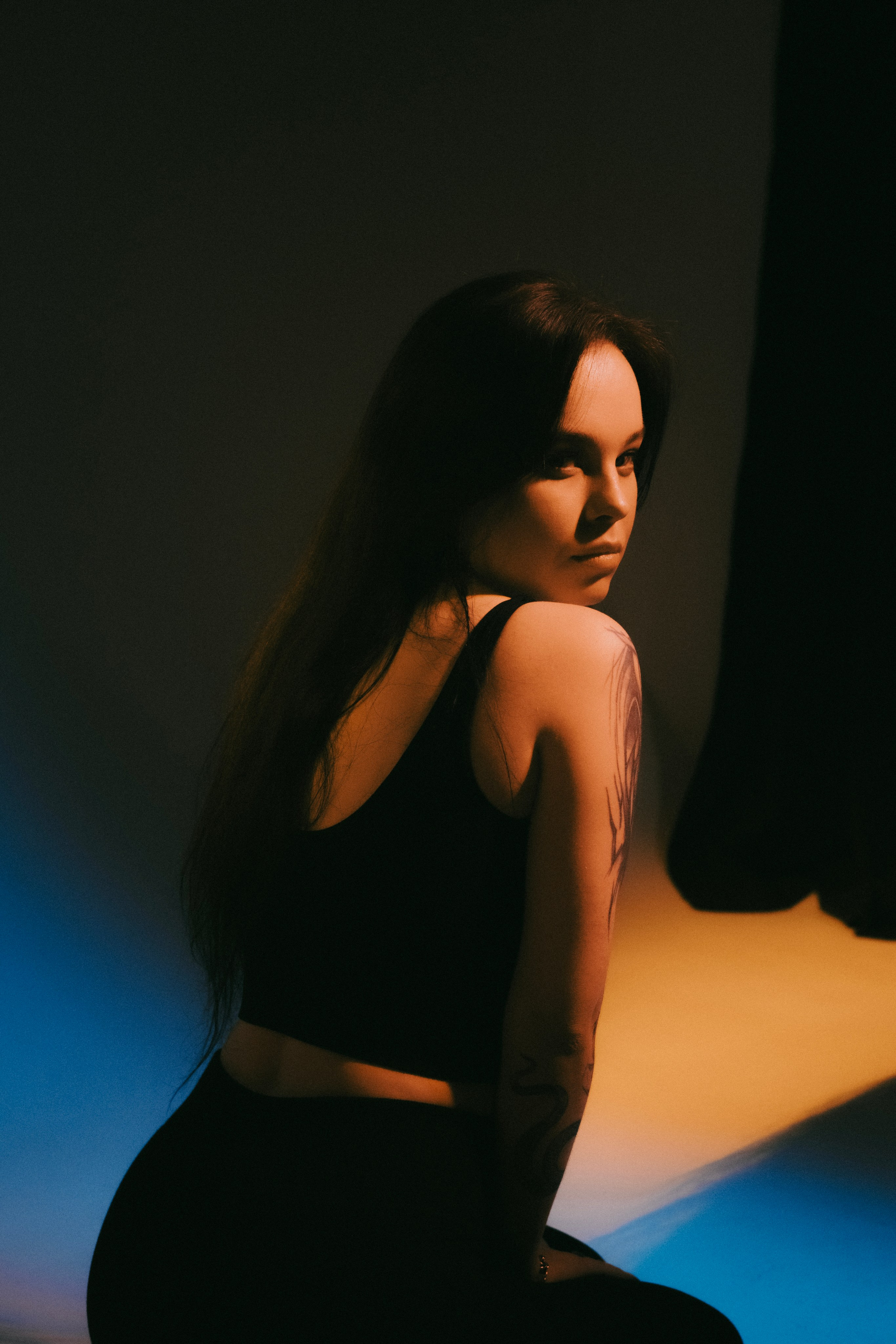 Портреты с цветным светом — творческие фотосессии в Туапсе и Краснодаре