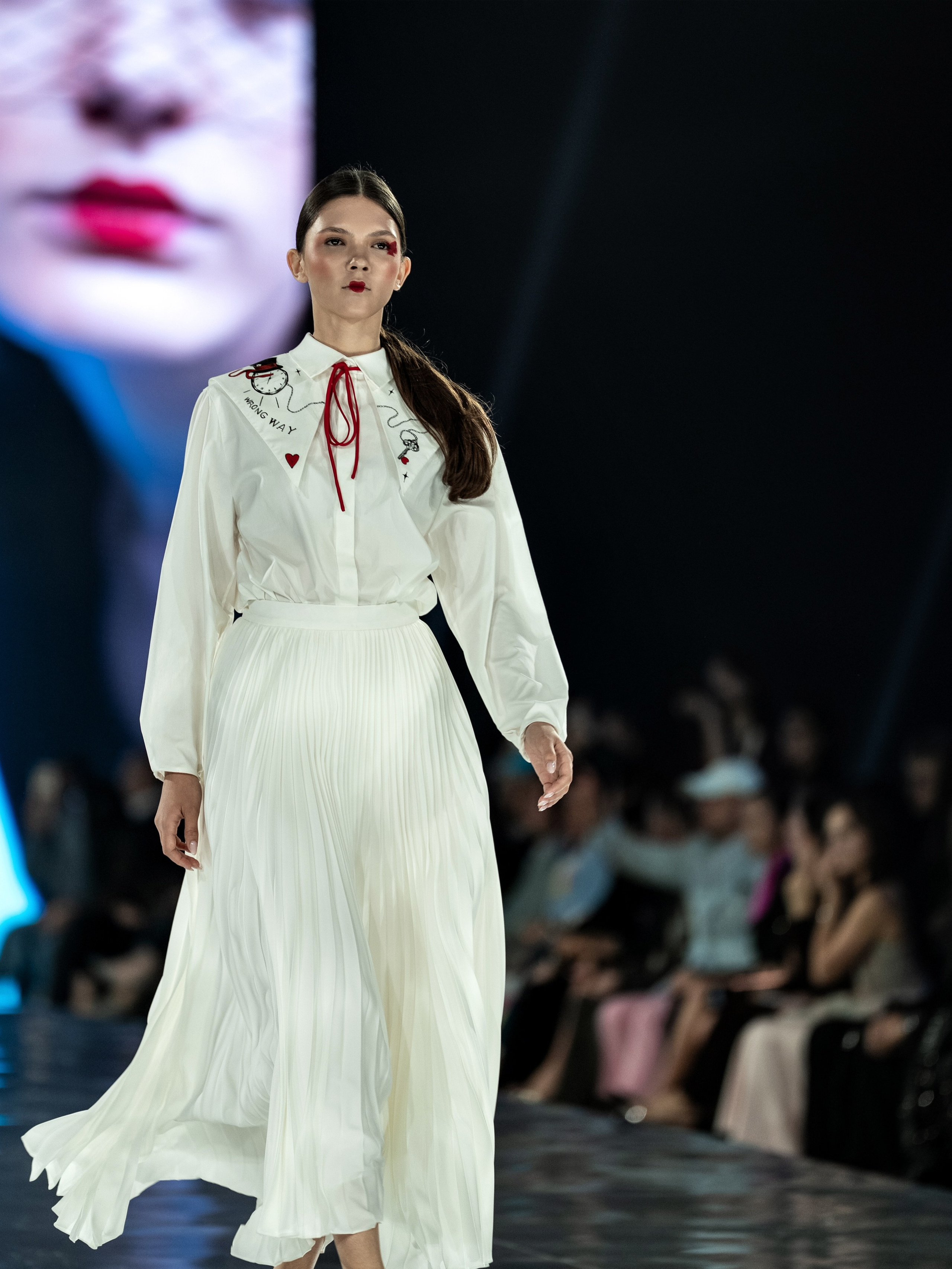 Visa Fashion Week Almaty Pre-Fall 2026 April, VFWAlmaty 2026, Pashion Photograph Denis Karpenko, Nu Art photograph Denis karpenko, Visa Fashion Almaty StreetStyle, Fashion Visa Backstage, Almaty Fashion