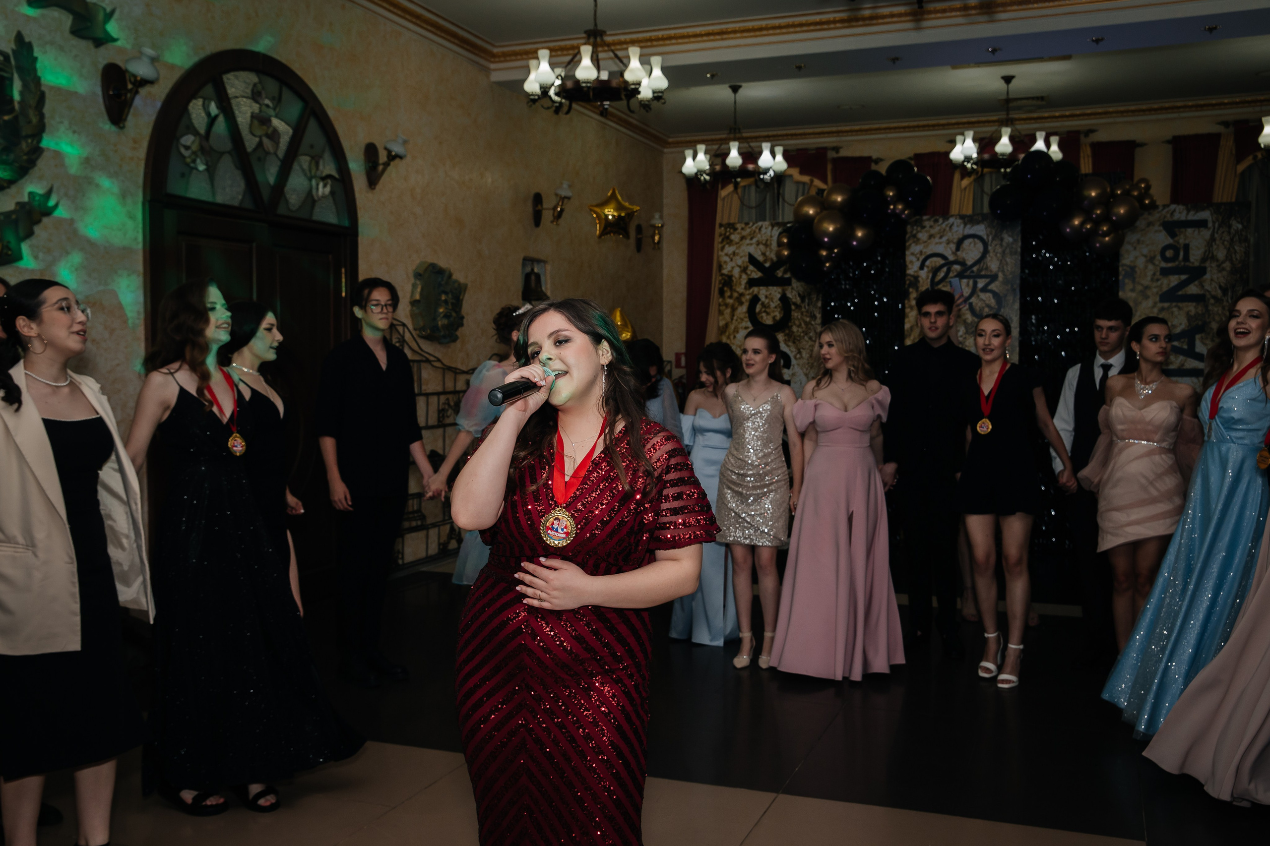 Выпускной 11 класс. Фотограф Любава Колесник. Выпускные альбомы в Крымском районе