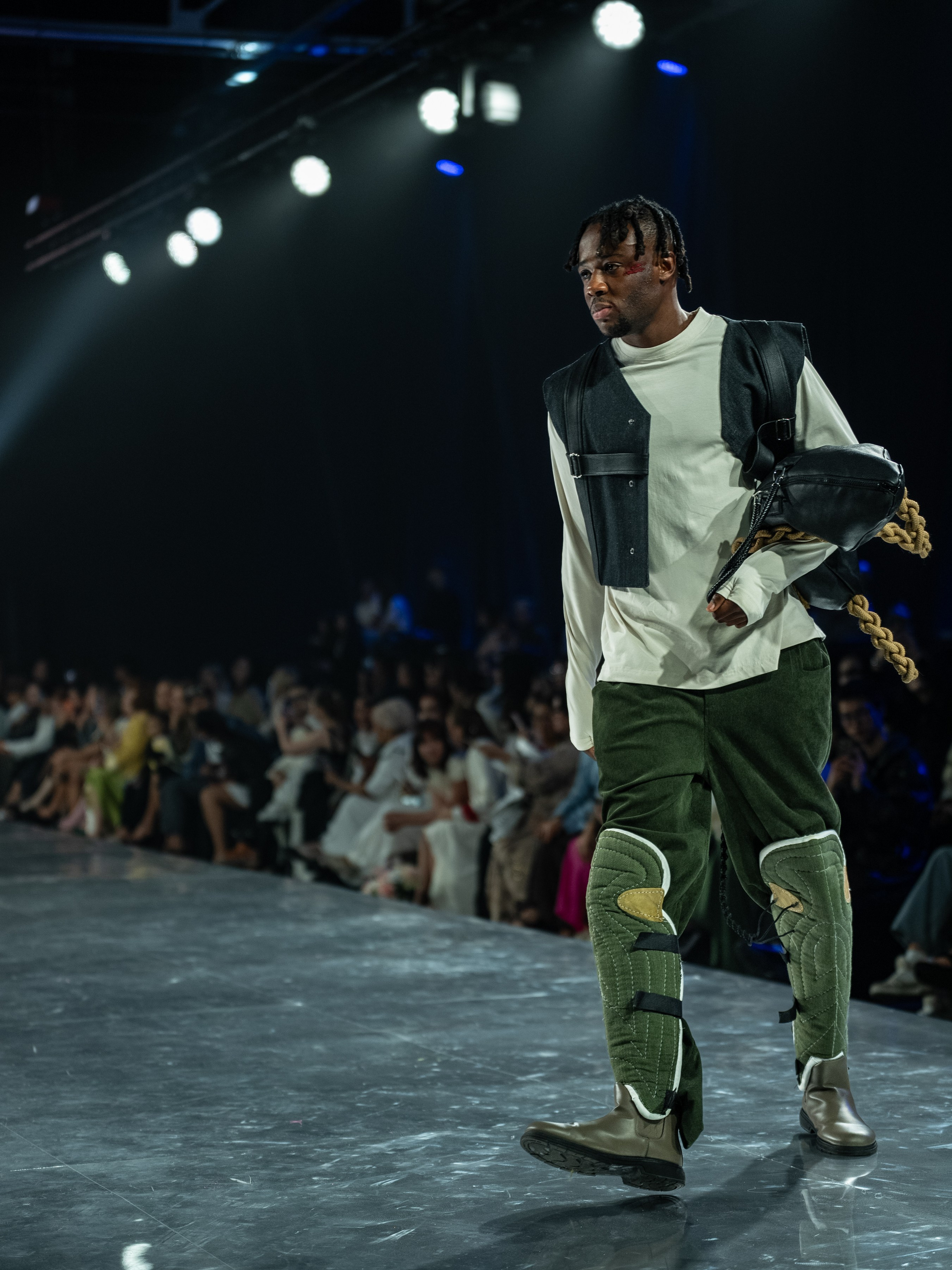Visa Fashion Week Almaty Pre-Fall 2026 GAZHAIYIP. Сайт Алматинского НЮ АРТ, будуар и фэшн фотографа Дениса Карпенко